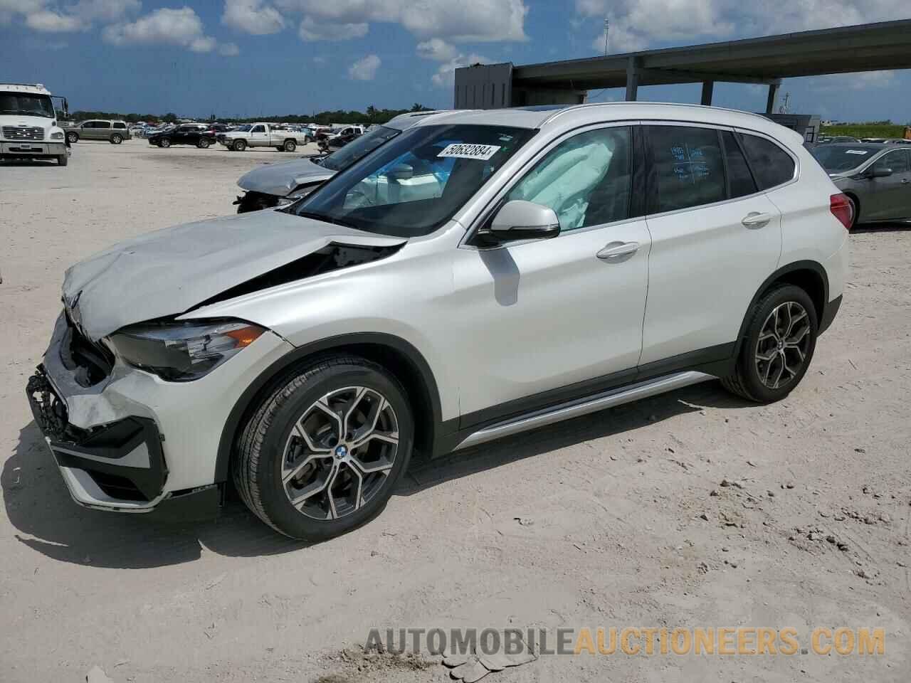 WBXJG9C08M5T51007 BMW X1 2021