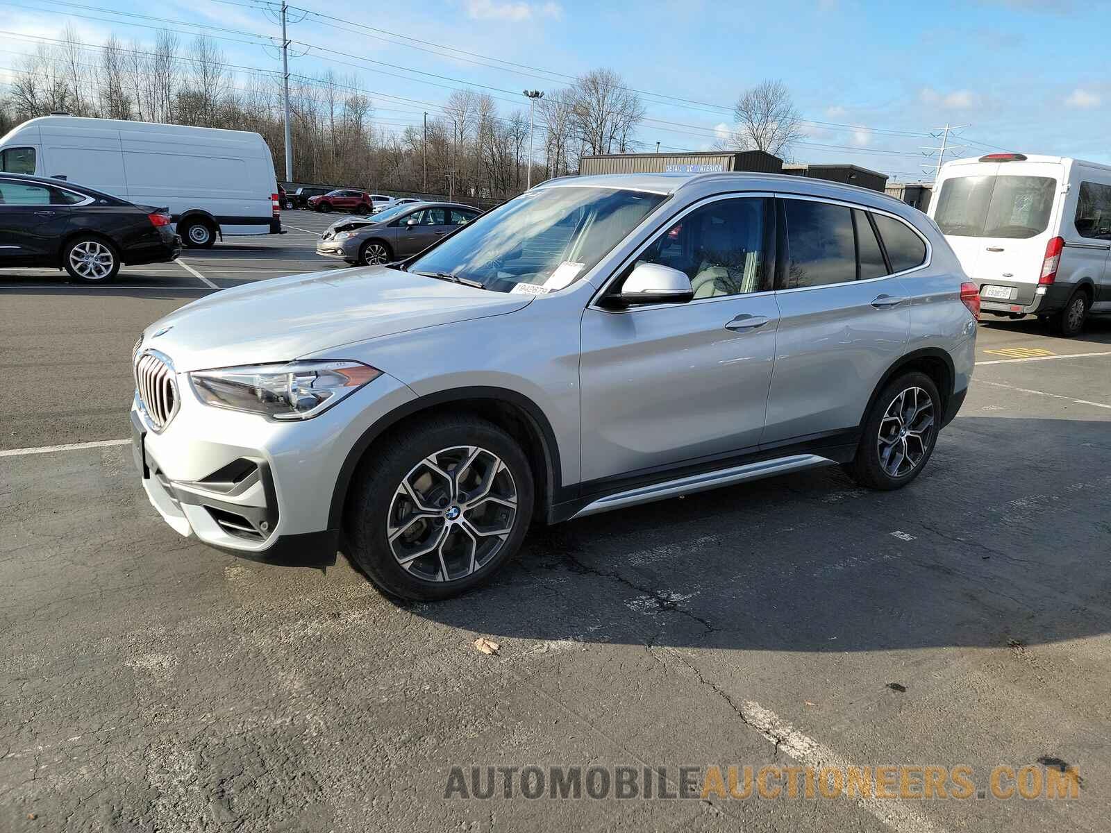 WBXJG9C08M5T99445 BMW X1 2021