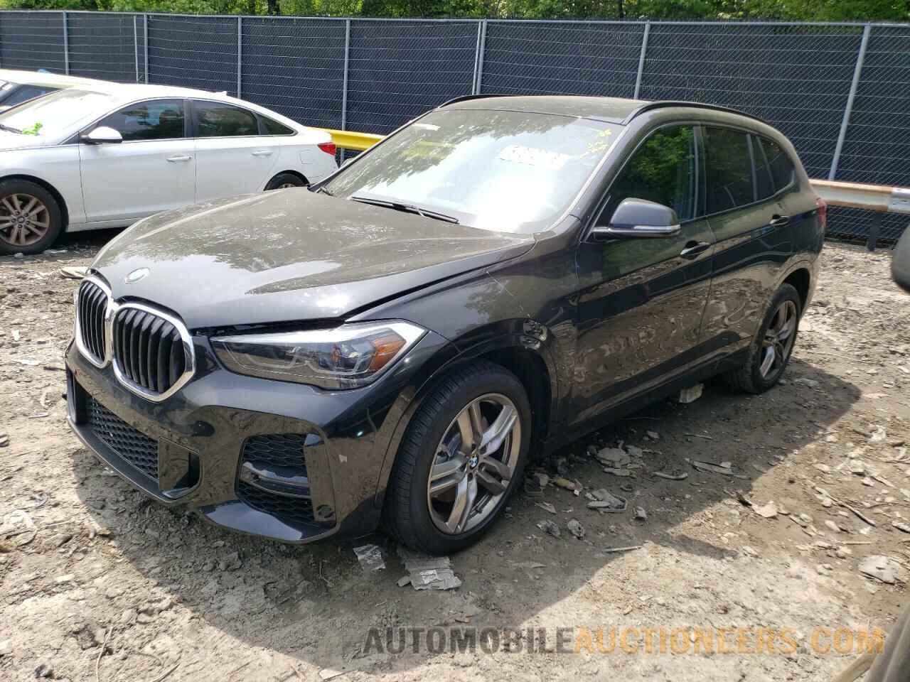 WBXJG9C08M5U42228 BMW X1 2021