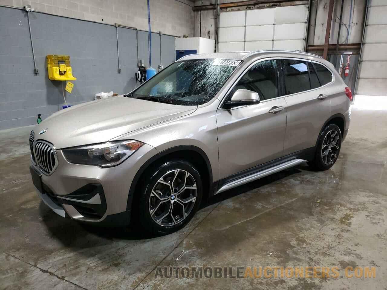 WBXJG9C08N5V20007 BMW X1 2022