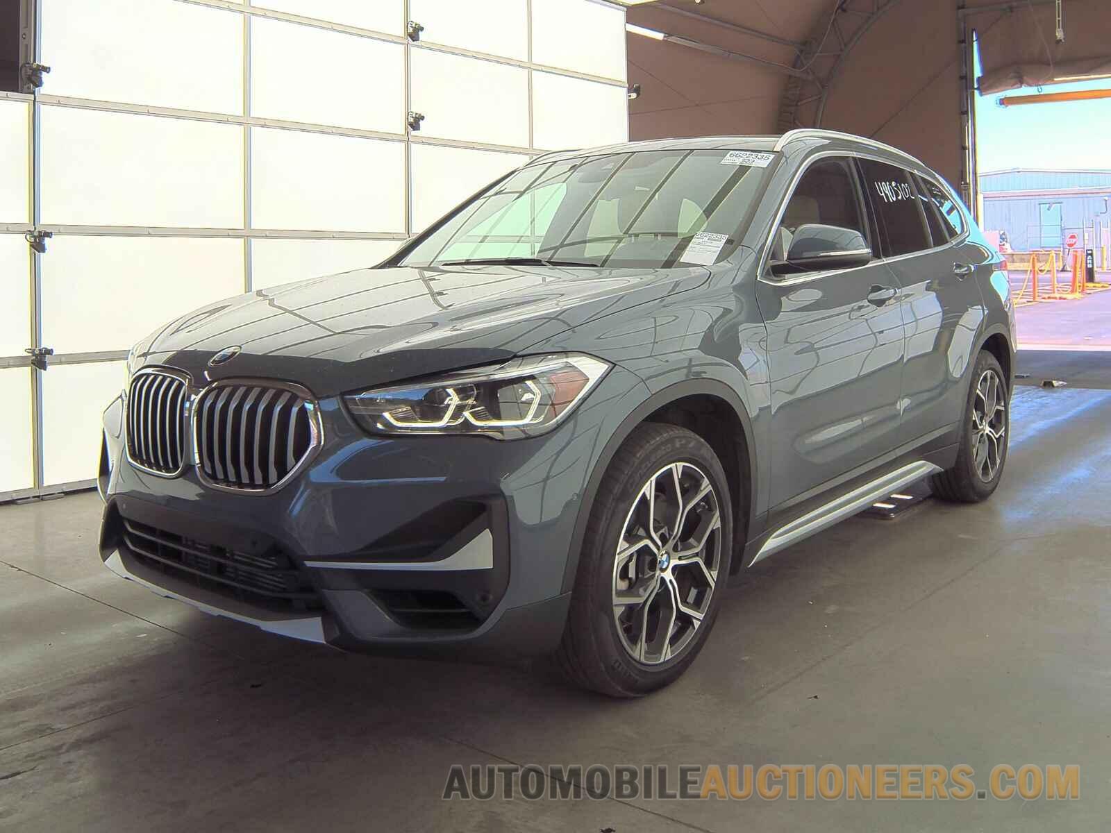 WBXJG9C09M5S47559 BMW X1 2021