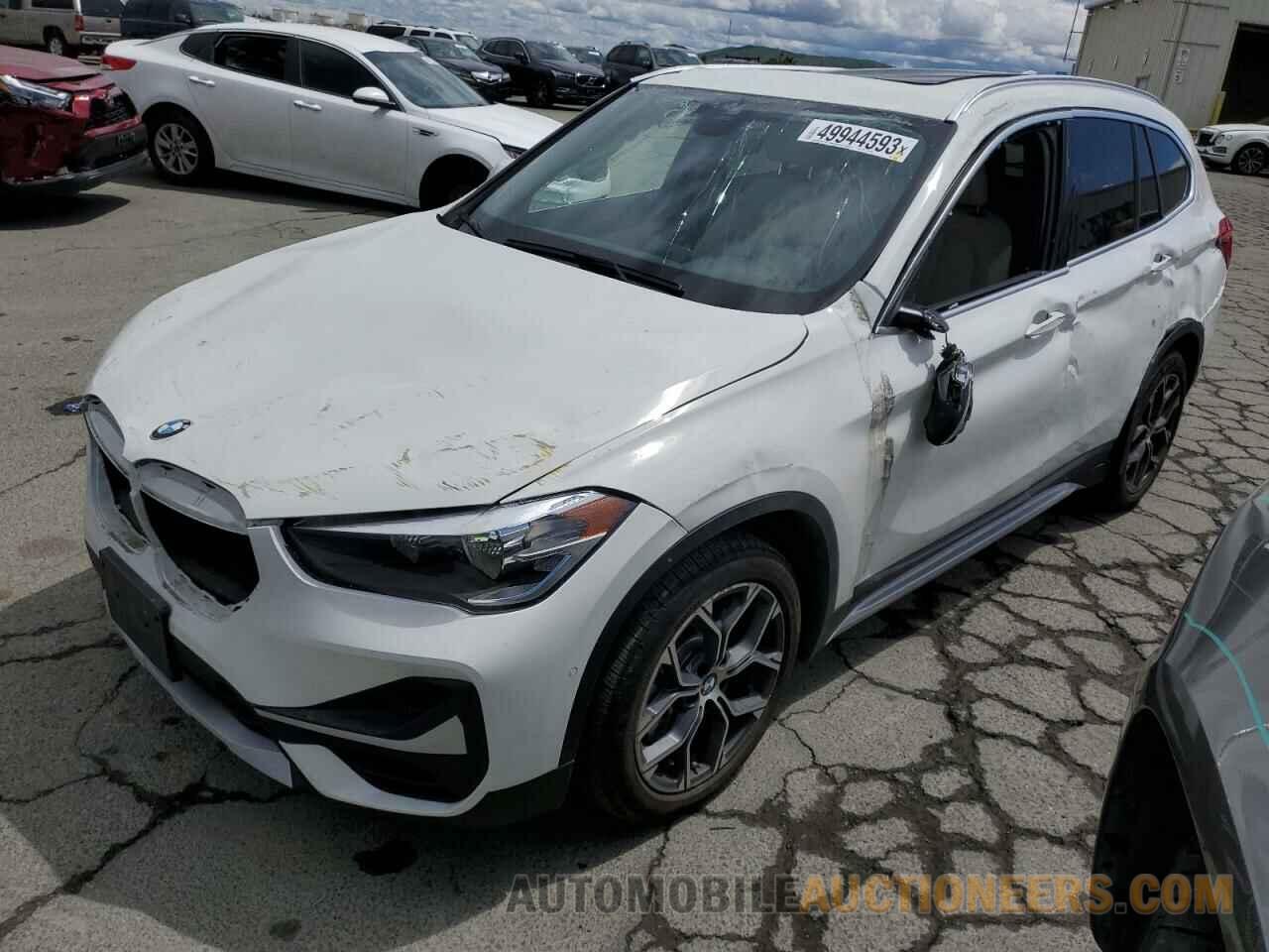 WBXJG9C09M5U35935 BMW X1 2021