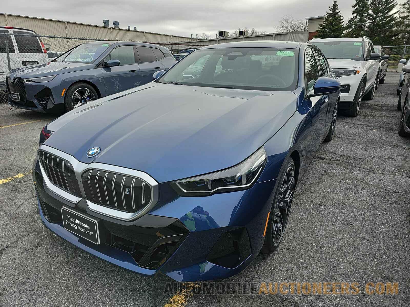 WBY33FK0XRCR11225 BMW i5 eD 2024