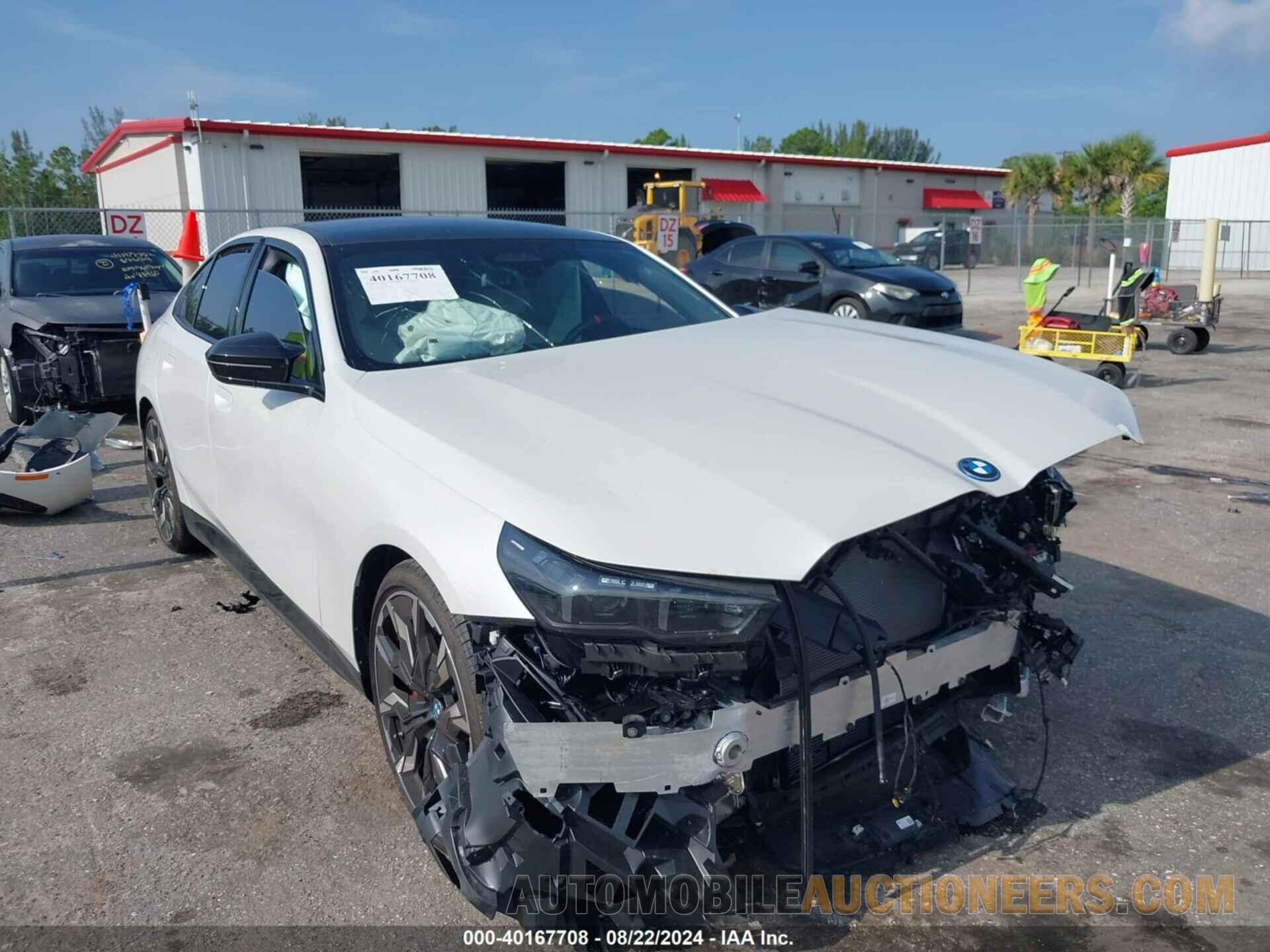 WBY43FK09RCR80167 BMW I5 2024