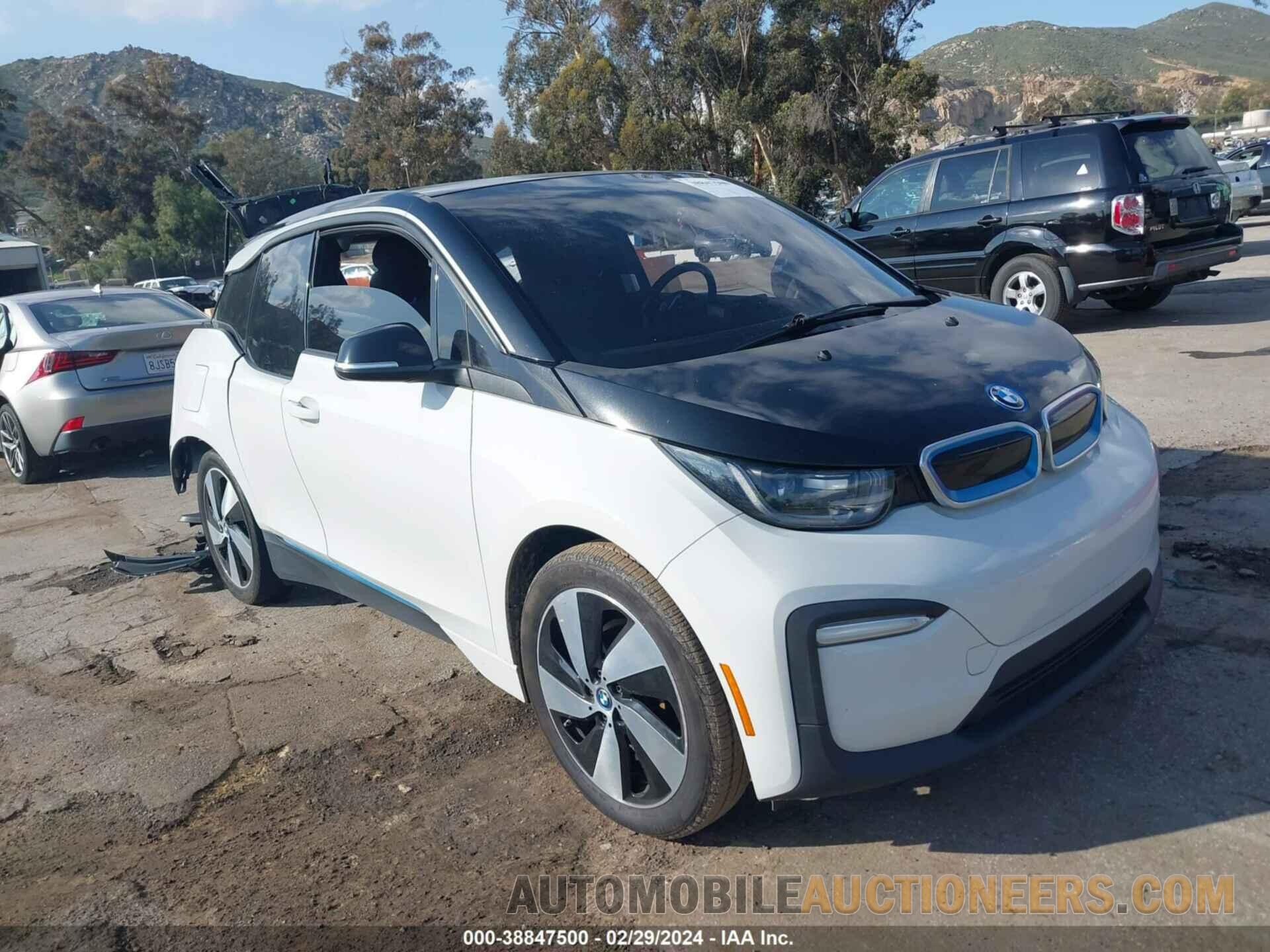 WBY7Z2C51JVE64895 BMW I3 2018