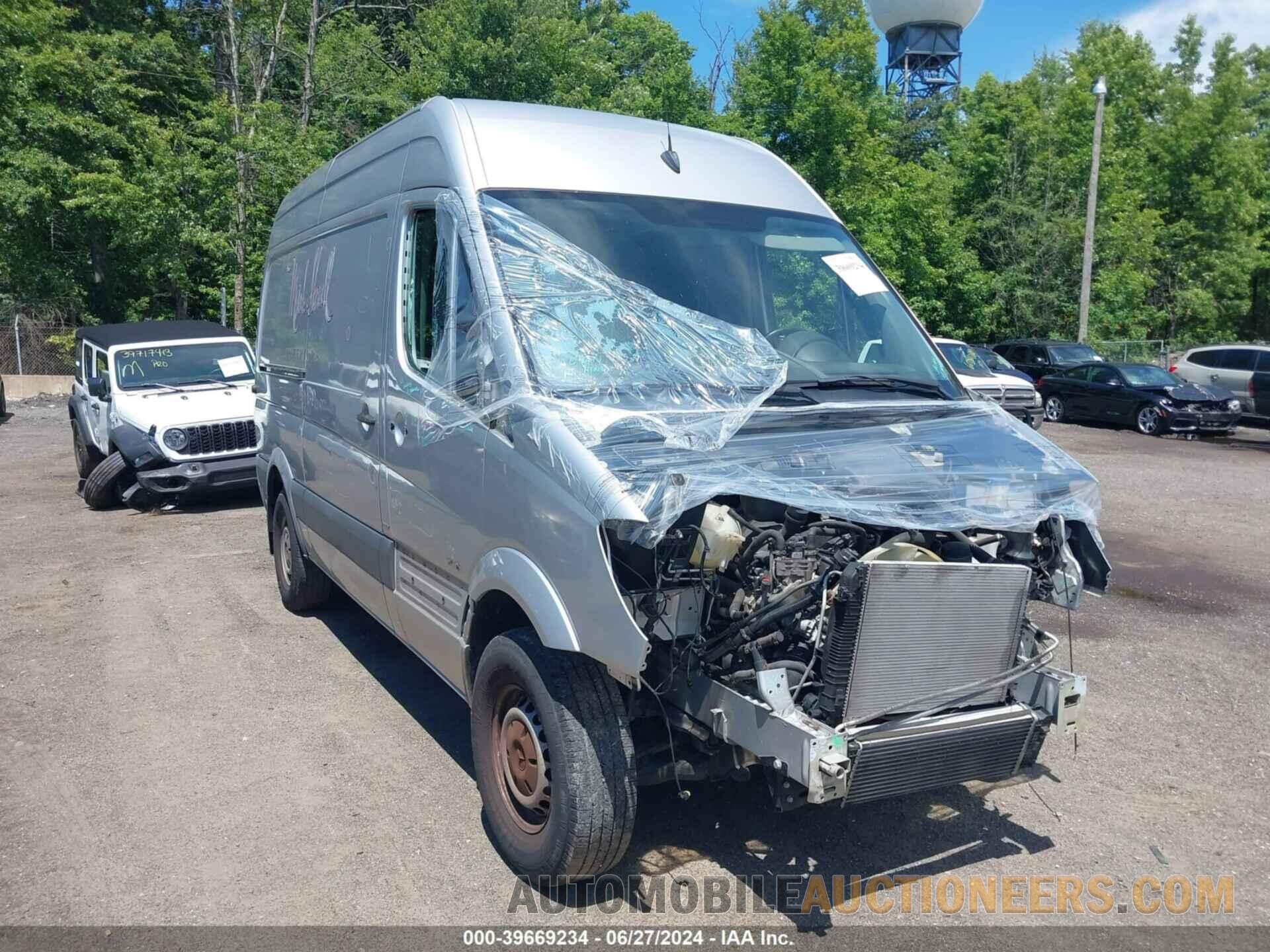 WD3PE7CC0D5773987 MERCEDES-BENZ SPRINTER 2500 2013