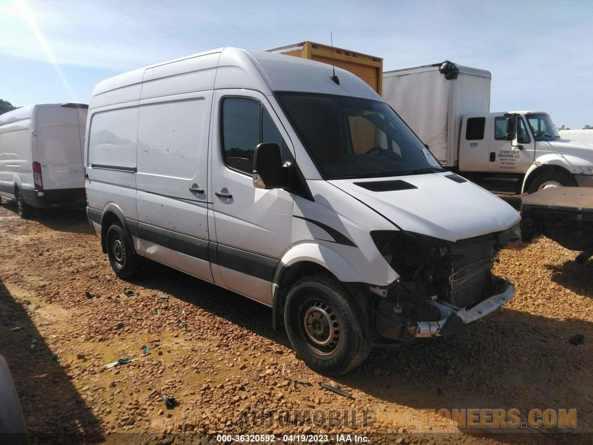 WD3PE7CD2HP371813 MERCEDES-BENZ SPRINTER CARGO VAN 2017