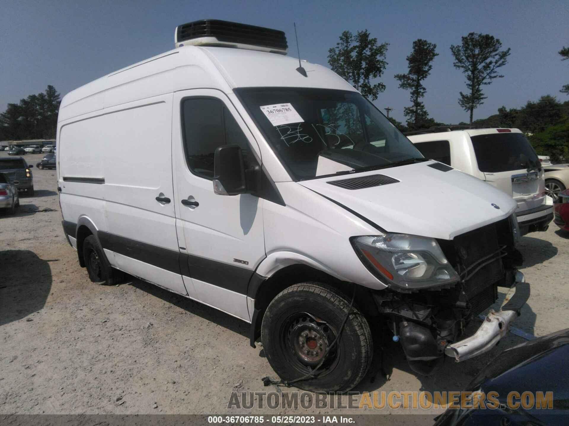 WD3PE7CD3GP176687 MERCEDES-BENZ SPRINTER CARGO VANS 2016