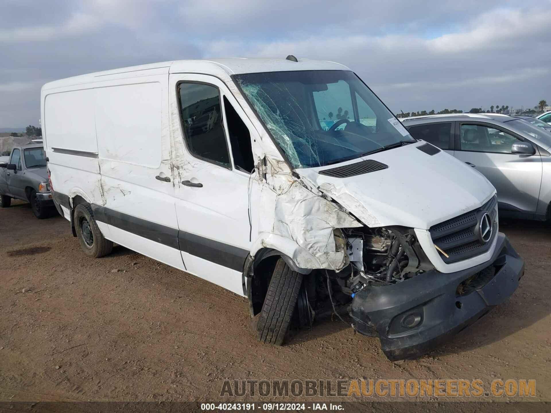 WD3PE7CD5HP514687 MERCEDES-BENZ SPRINTER 2500 2017