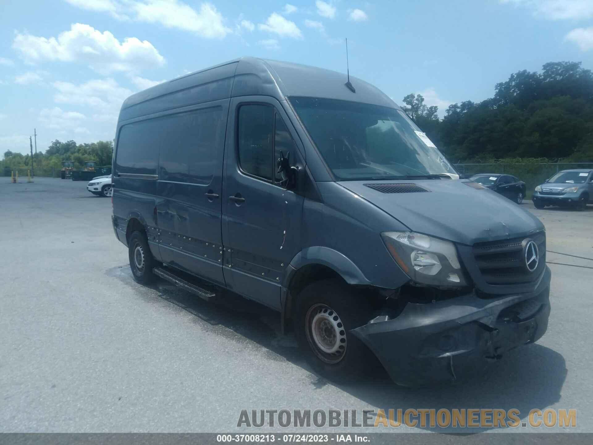 WD3PE7CD5JP635564 MERCEDES-BENZ SPRINTER CARGO VAN 2018