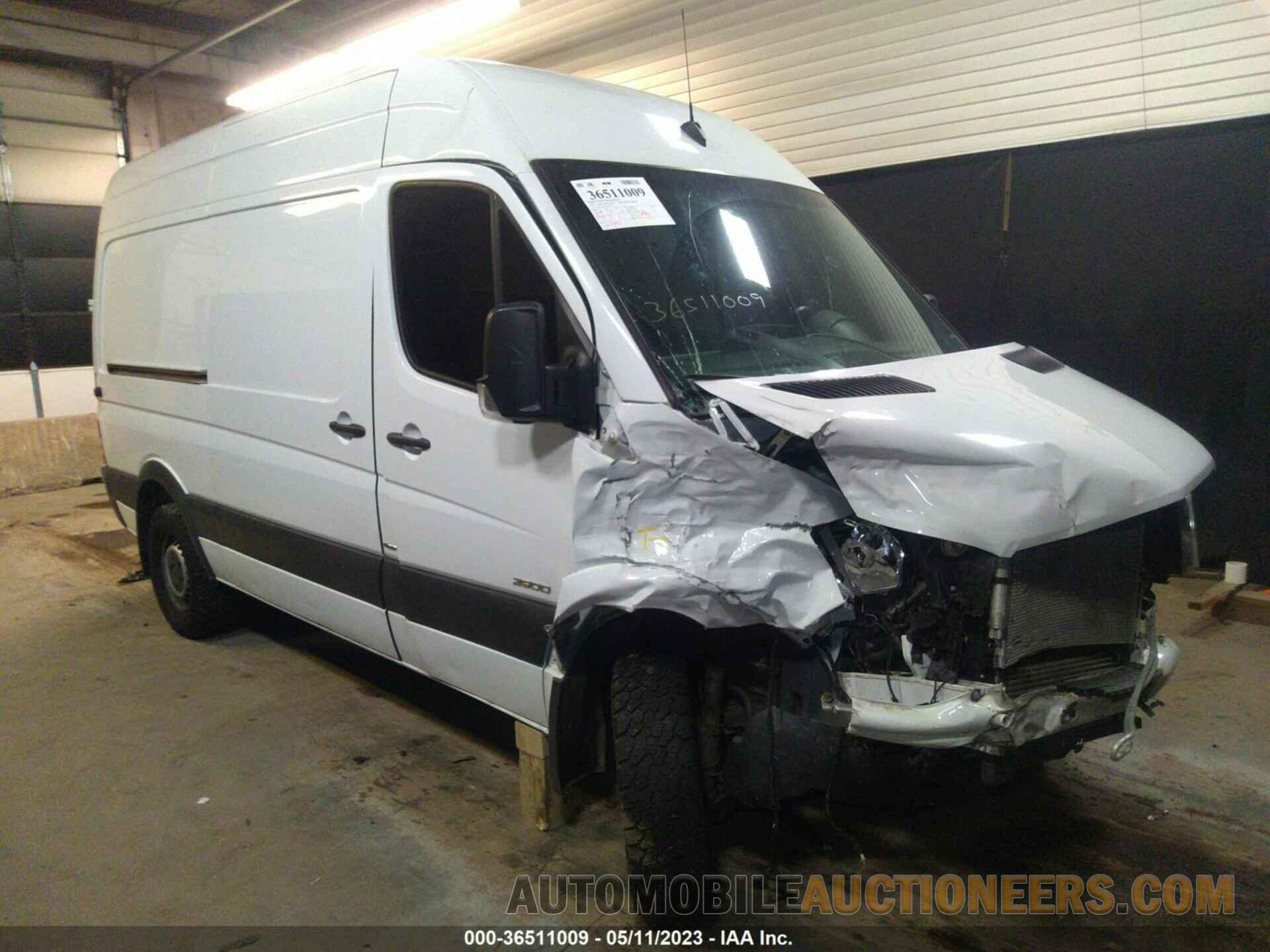 WD3PE7CD6GP220651 MERCEDES-BENZ SPRINTER CARGO VANS 2016