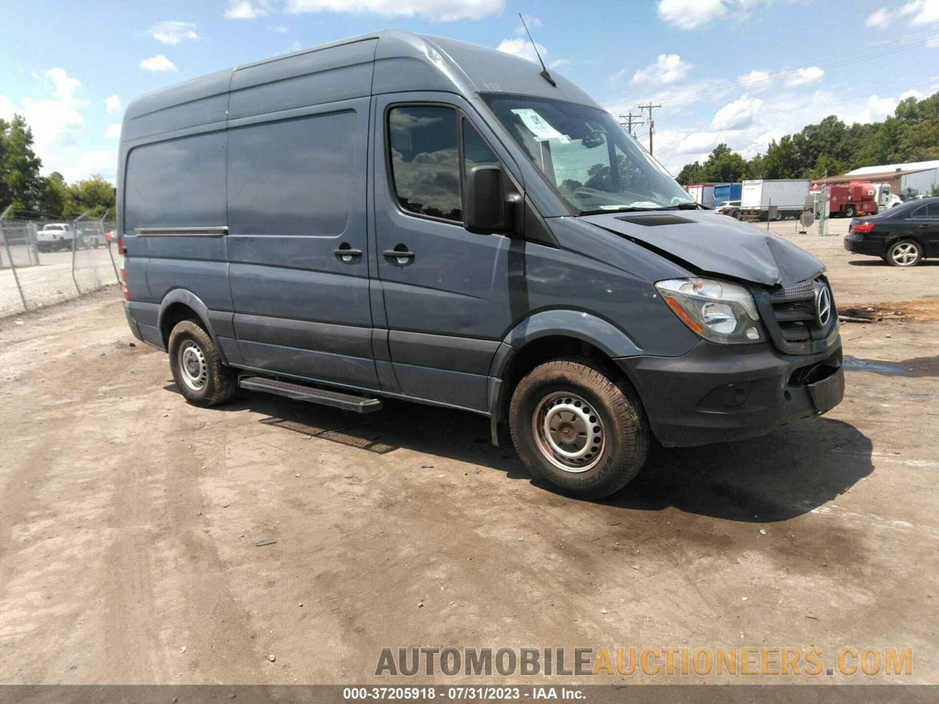 WD3PE7CD7JP636635 MERCEDES-BENZ SPRINTER CARGO VAN 2018