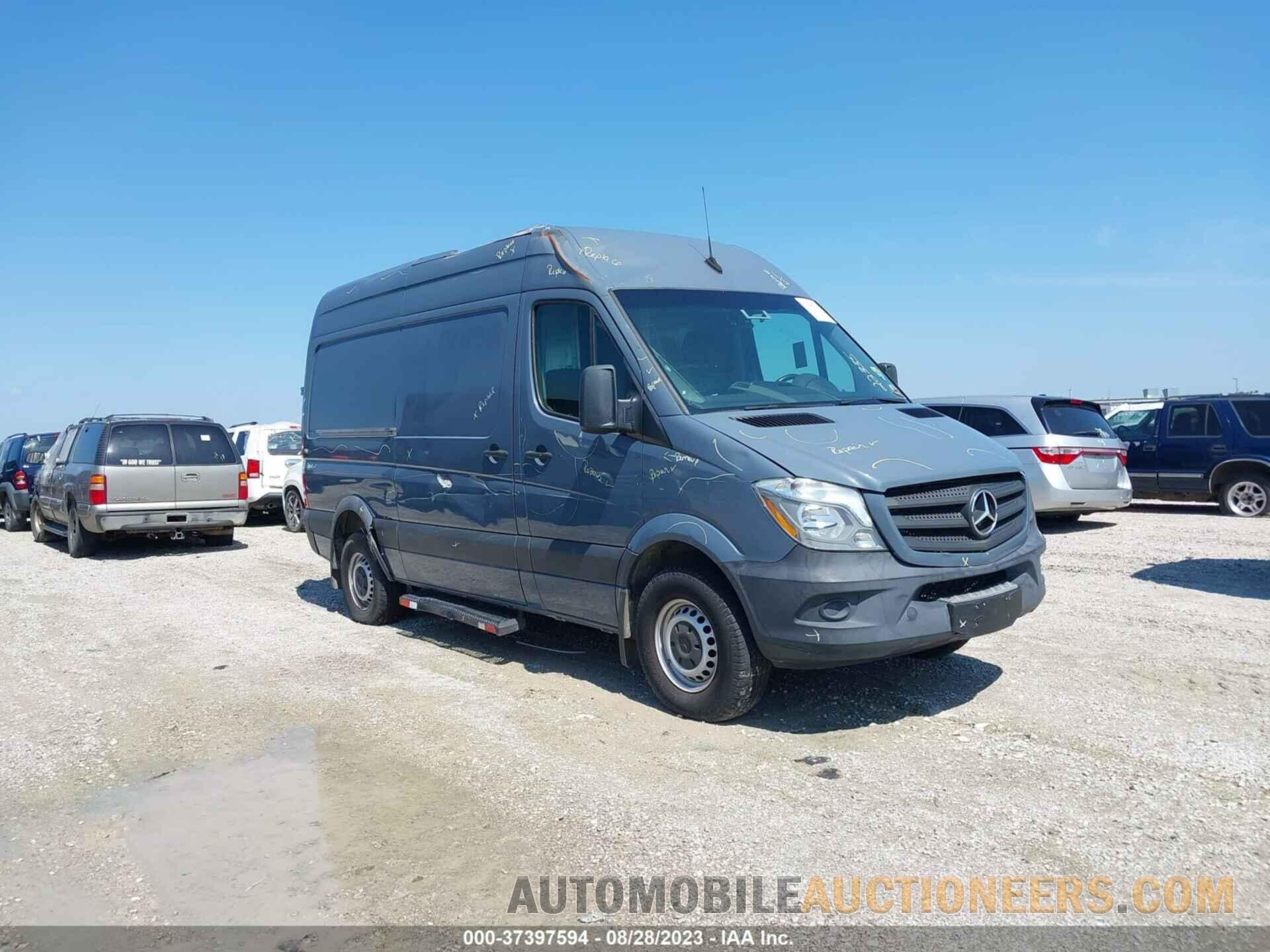 WD3PE7CD8JP631993 MERCEDES-BENZ SPRINTER CARGO VAN 2018