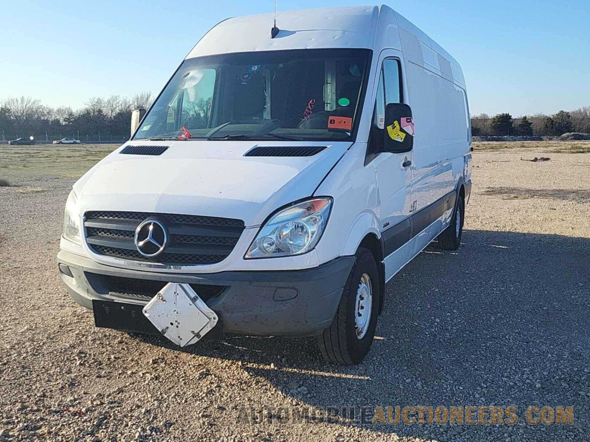 WD3PE8CB2B5589158 MERCEDES-BENZ SPRINTER 2011