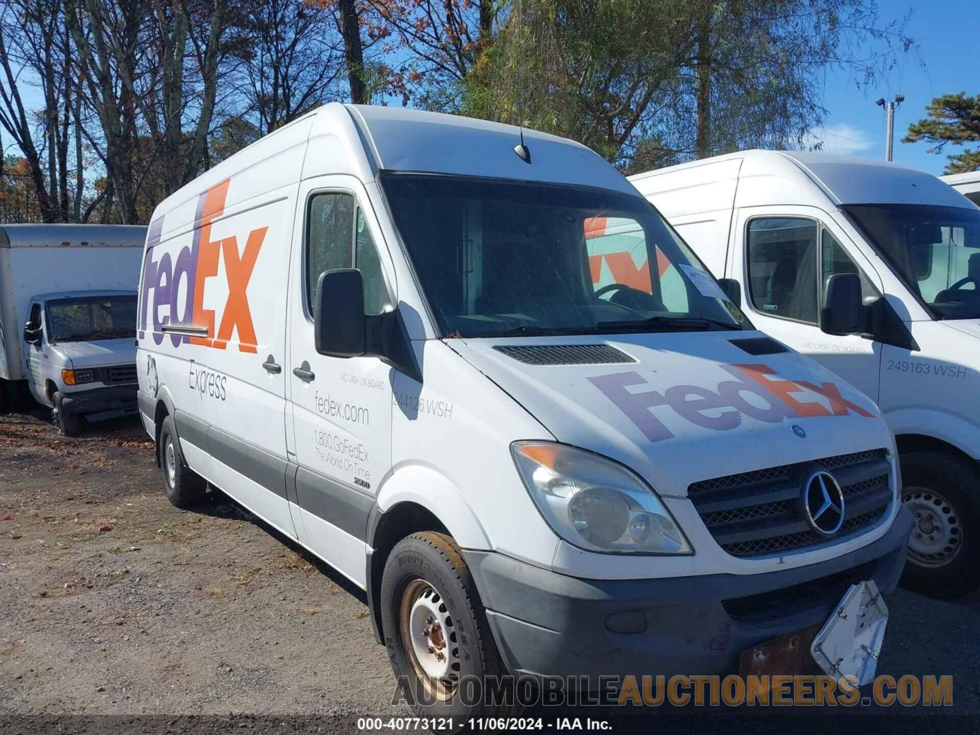 WD3PE8CB3B5576631 MERCEDES-BENZ SPRINTER 2500 2011