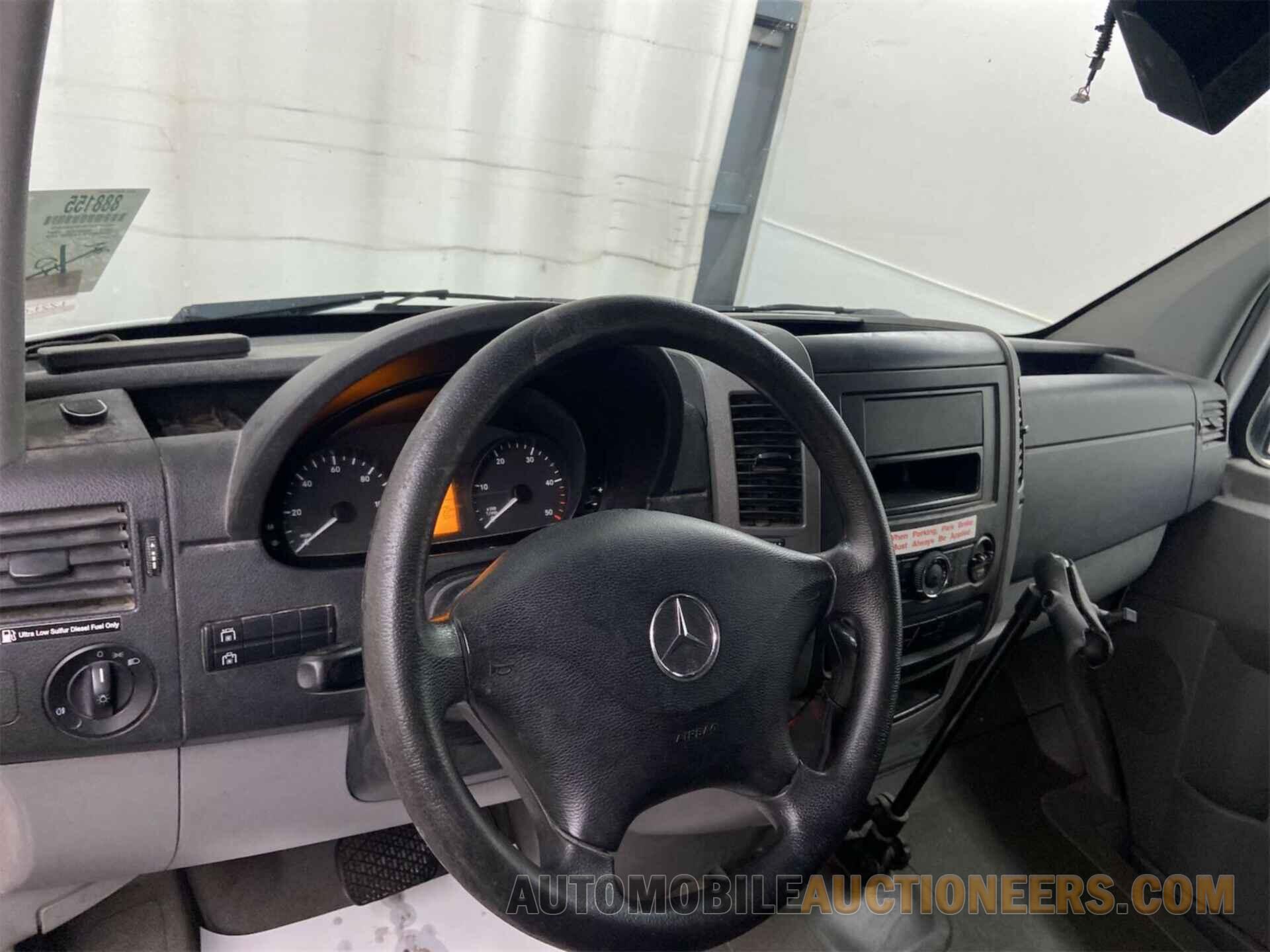 WD3PE8CB4B5591865 MERCEDES-BENZ SPRINTER 2500 2011