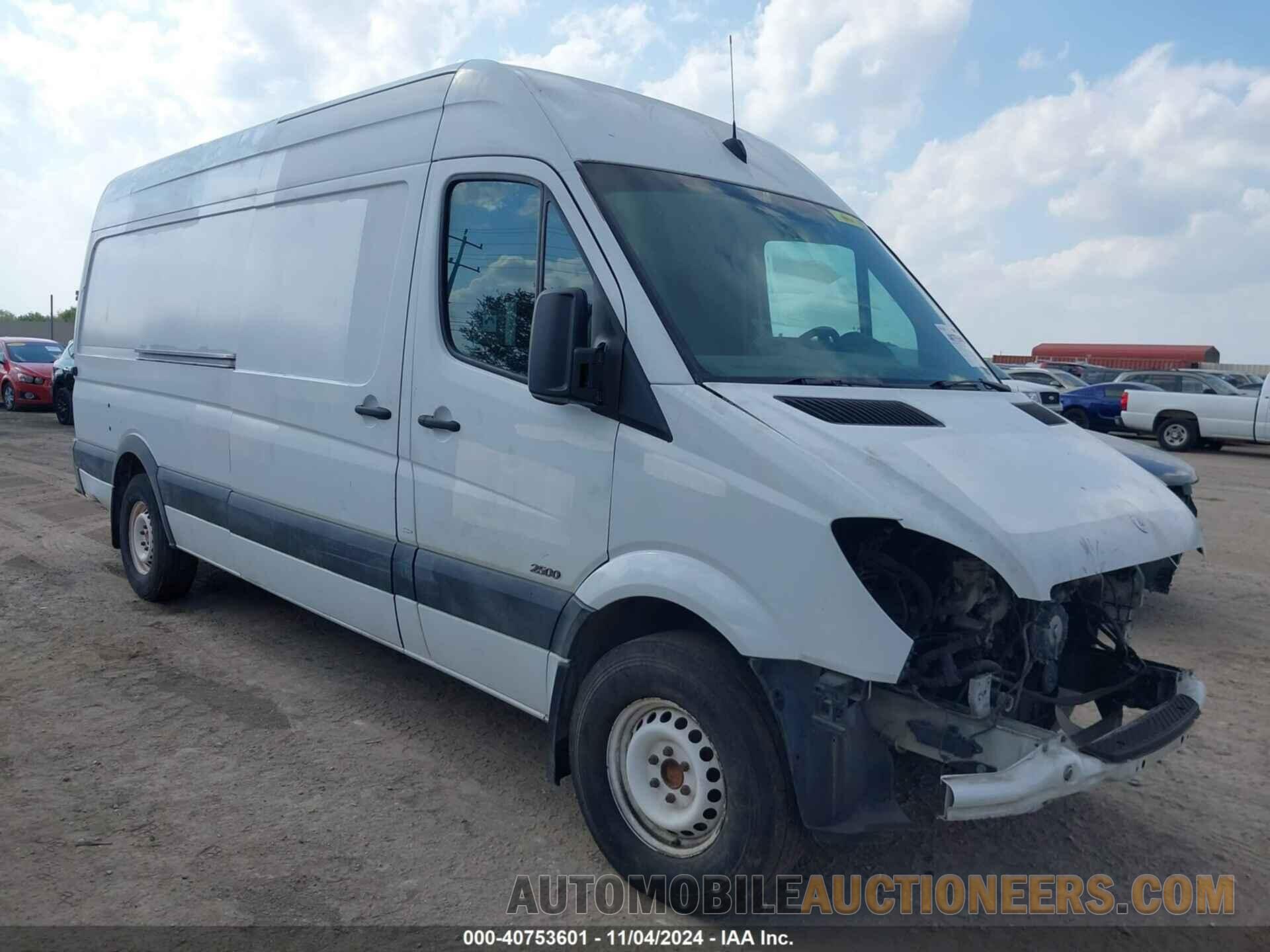 WD3PE8CBXB5595029 MERCEDES-BENZ SPRINTER 2500 2011