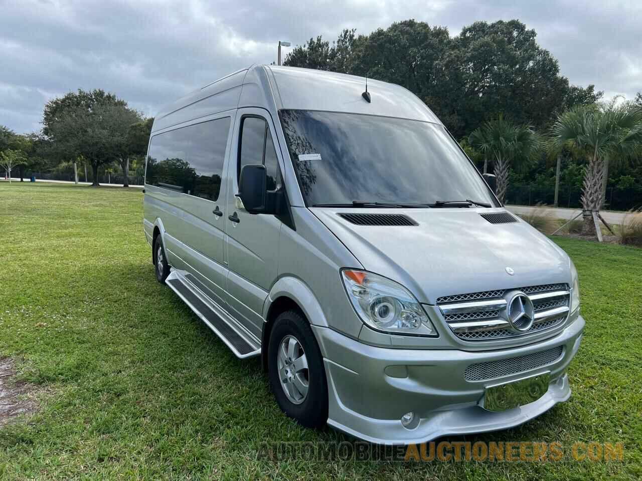 WD3PE8CD3D5730100 MERCEDES-BENZ SPRINTER 2013