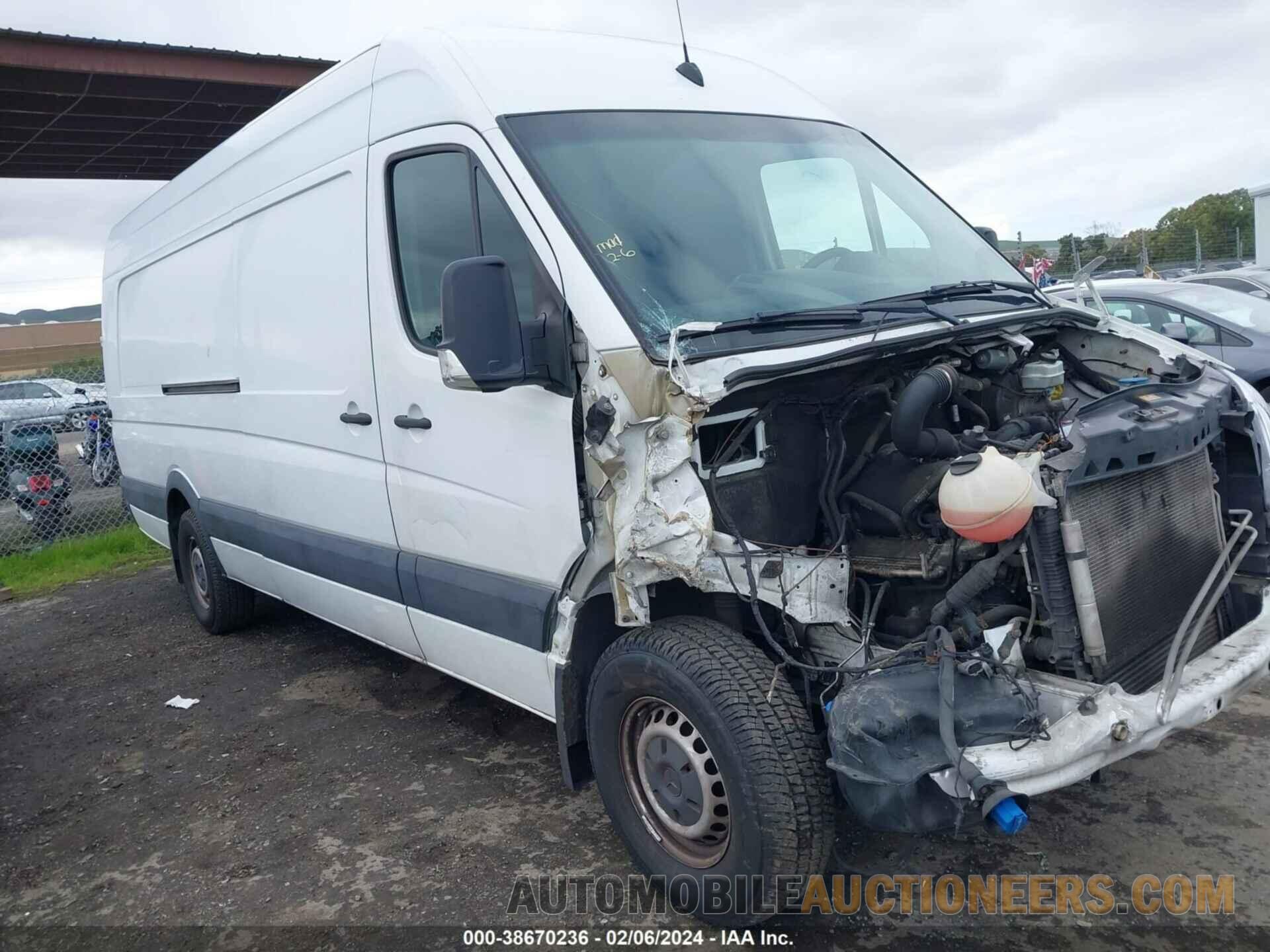 WD3PE8CD3HP405425 MERCEDES-BENZ SPRINTER 2500 2017