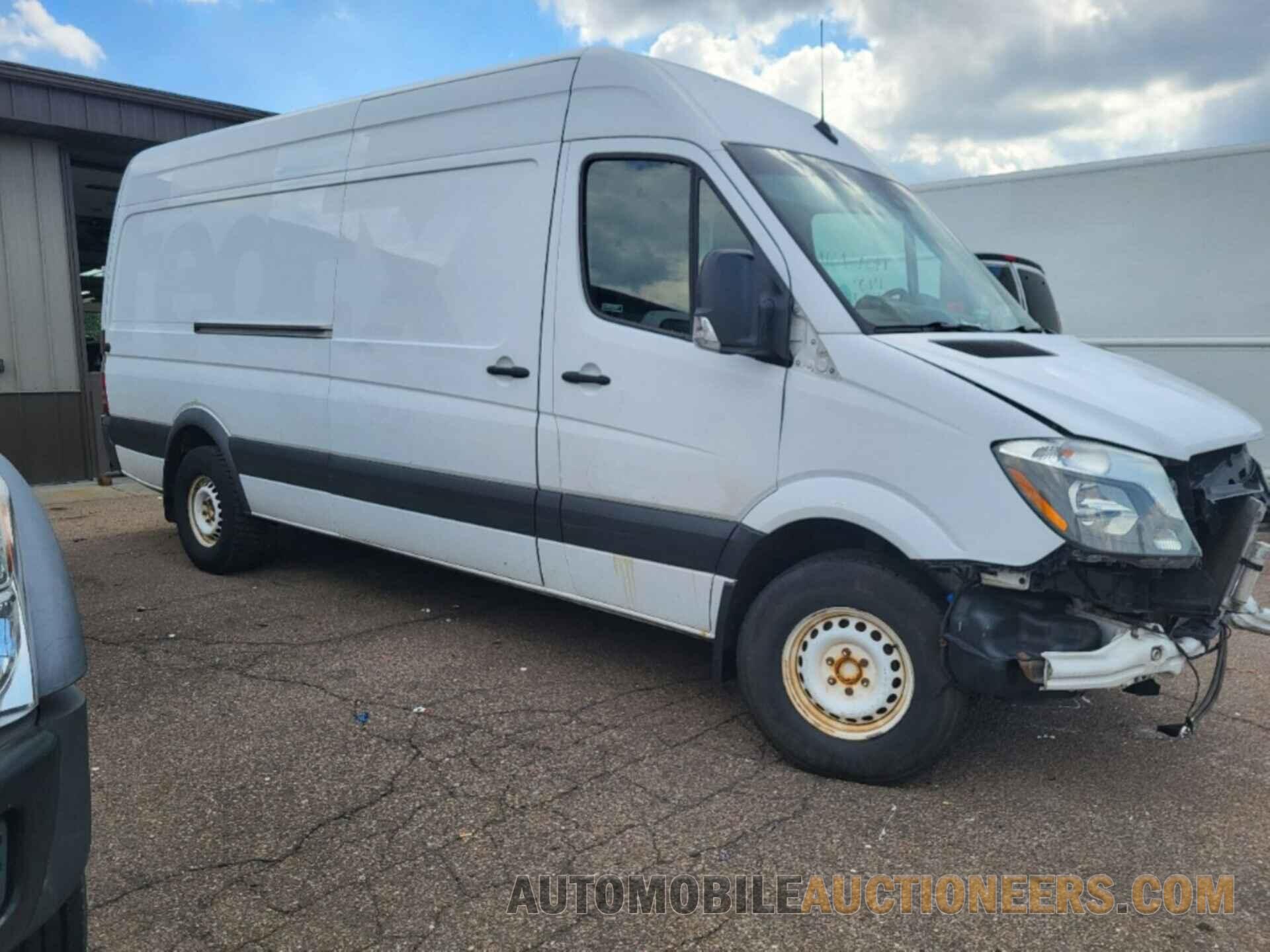 WD3PE8CD5JP596982 MERCEDES-BENZ SPRINTER 2500 2018