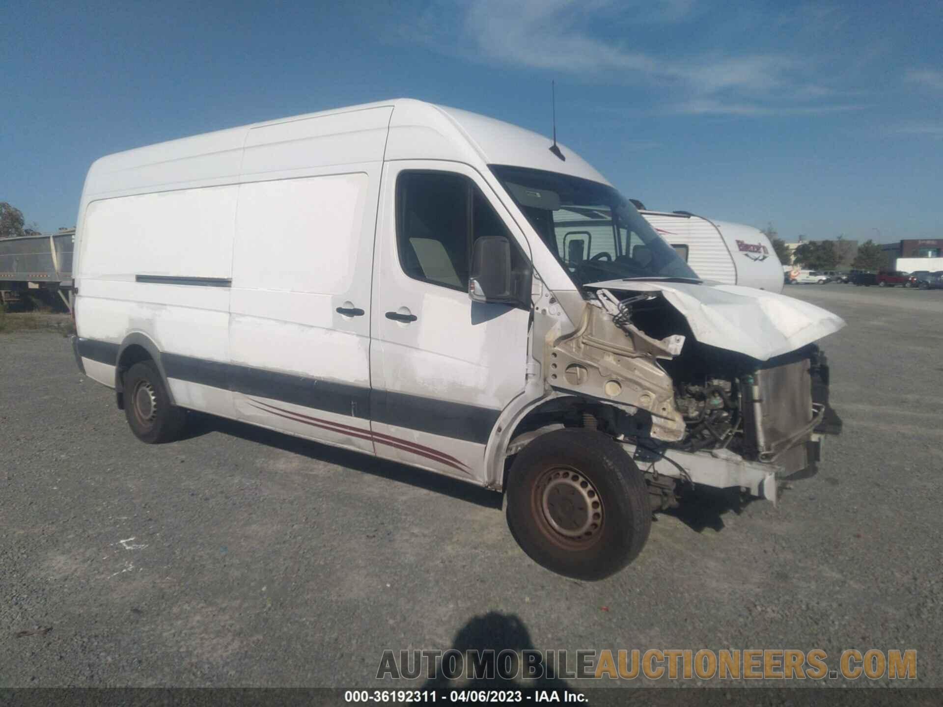 WD3PE8CD6JP585408 MERCEDES-BENZ SPRINTER CARGO VAN 2018