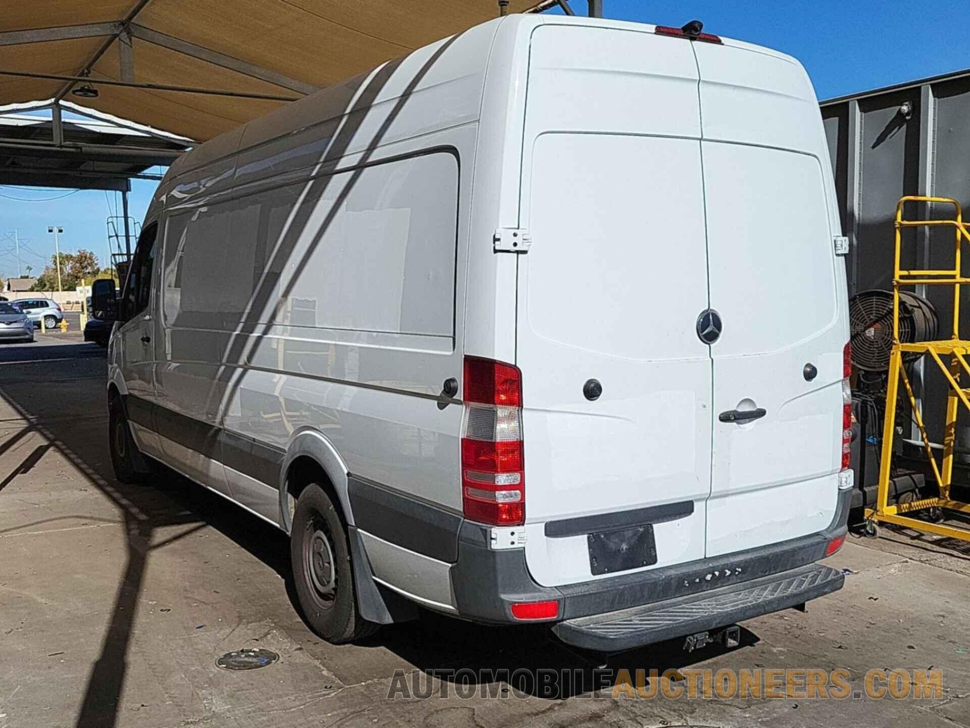 WD3PE8CD7HP514065 MERCEDES-BENZ SPRINTER 2500 2017