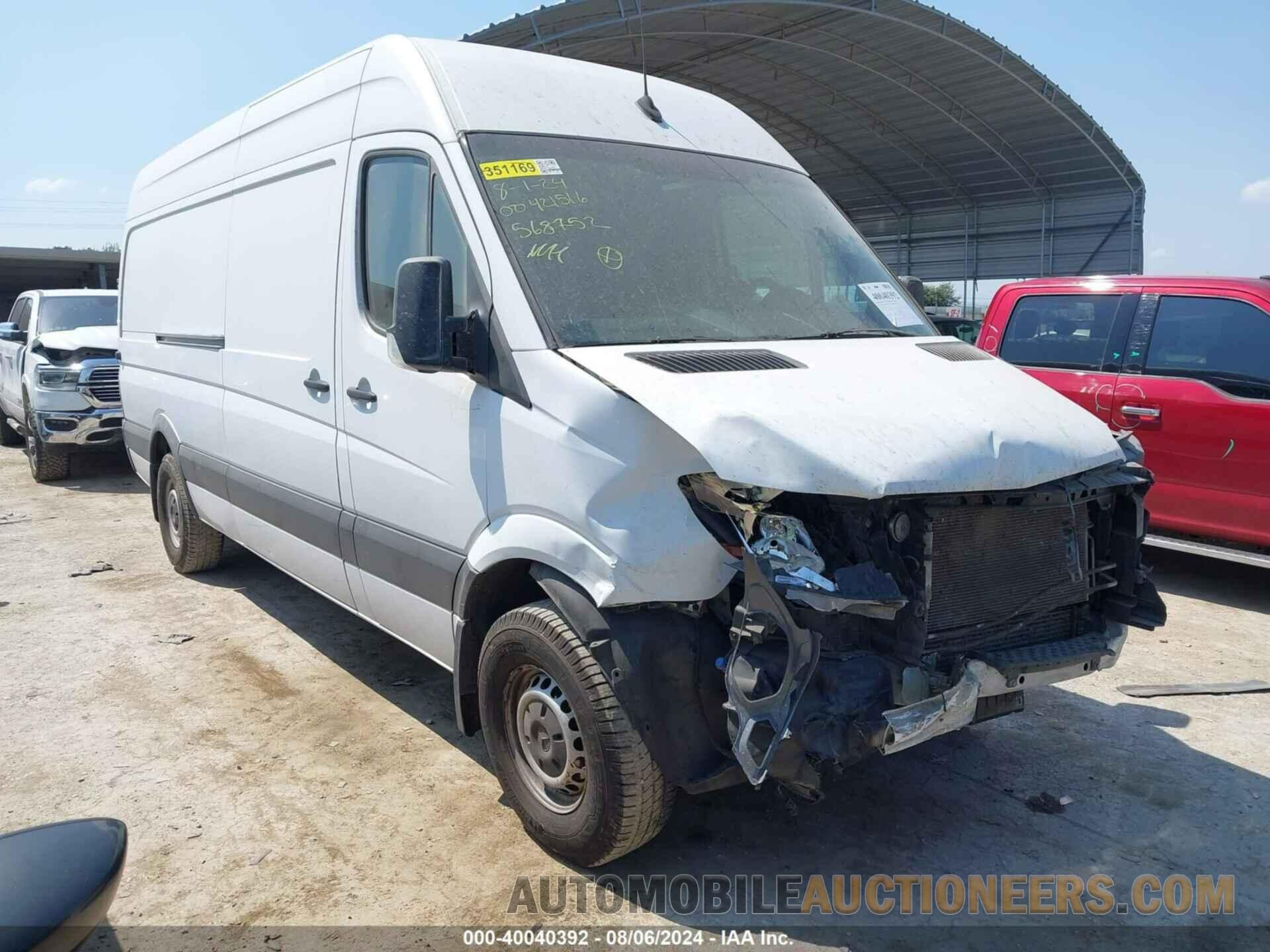 WD3PE8CDXHP568752 MERCEDES-BENZ SPRINTER 2500 2017