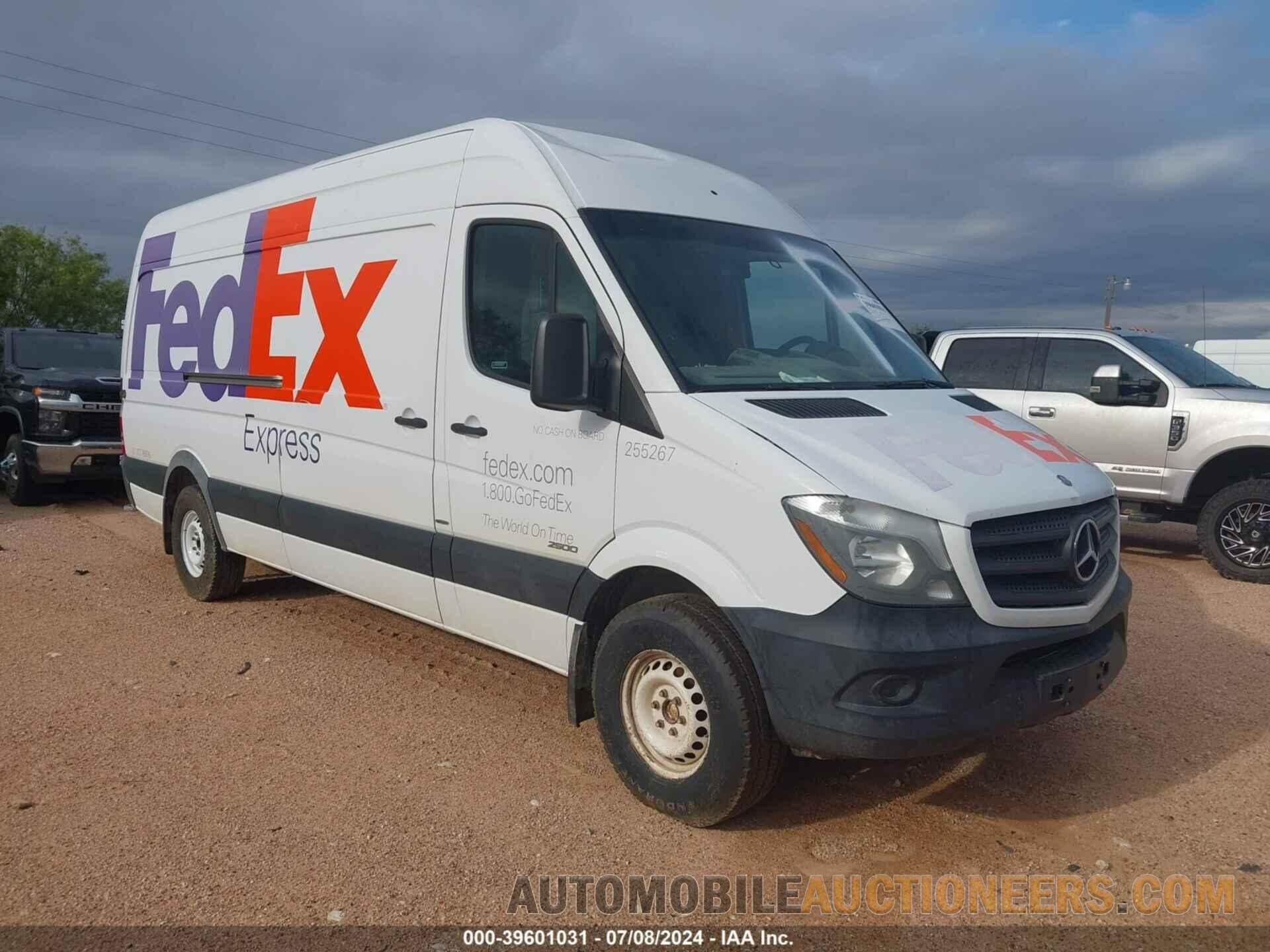 WD3PE8DB0FP124354 MERCEDES-BENZ SPRINTER 2500 2015