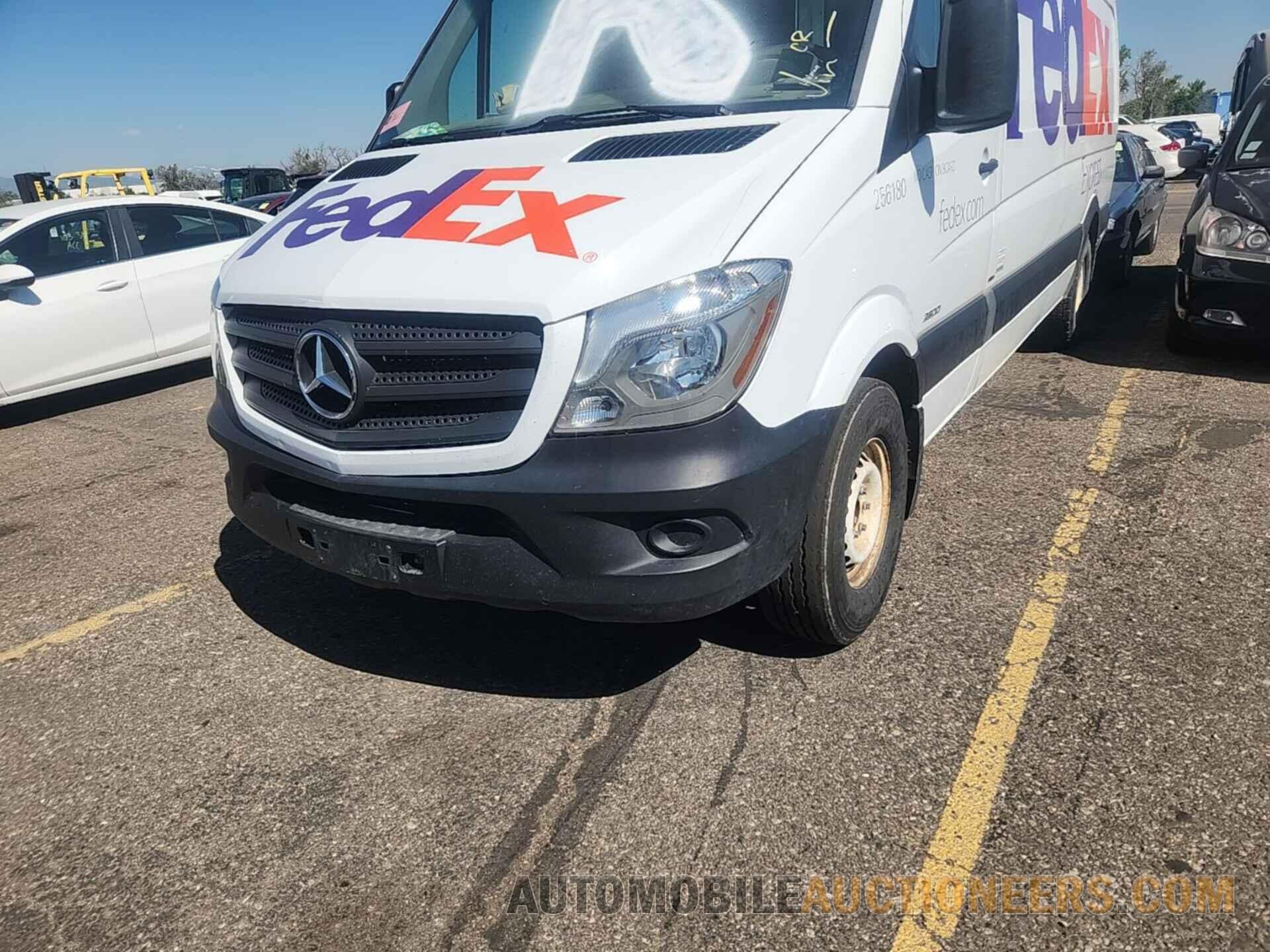 WD3PE8DB2FP134397 MERCEDES-BENZ SPRINTER 2500 2015