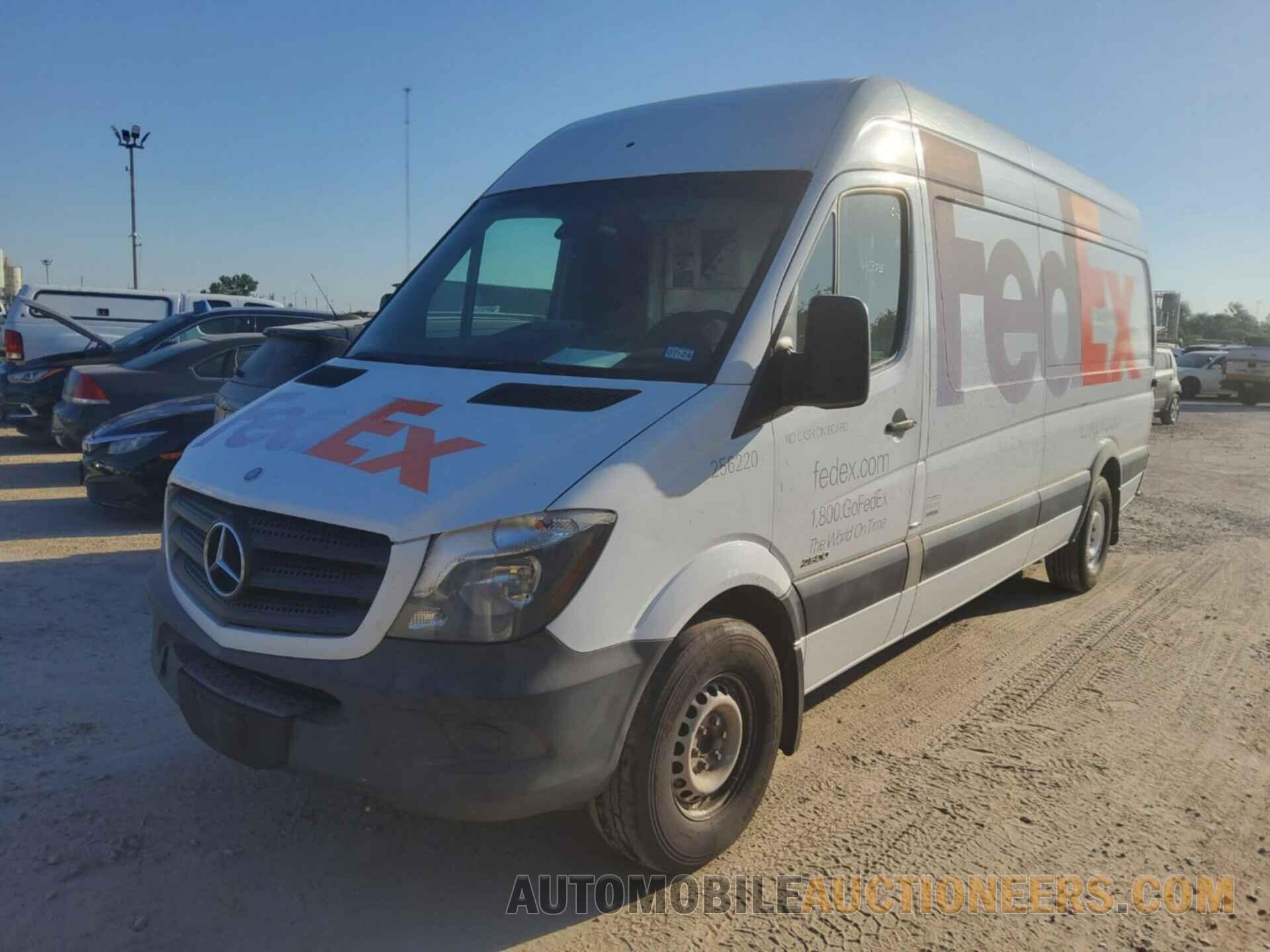 WD3PE8DB7FP133441 MERCEDES-BENZ SPRINTER 2500 2015