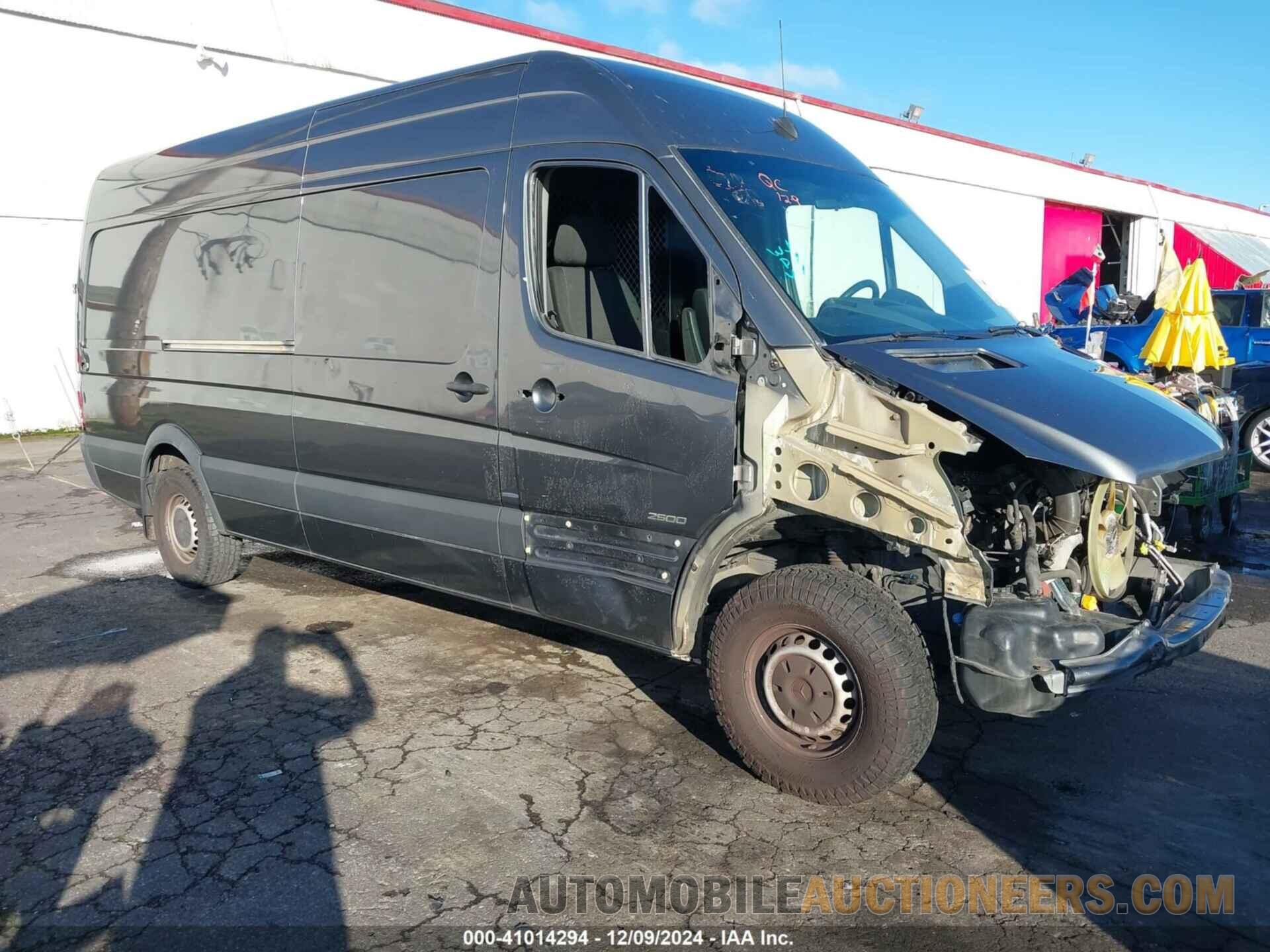 WD3PE8DD3GP272680 MERCEDES-BENZ SPRINTER 2500 2016