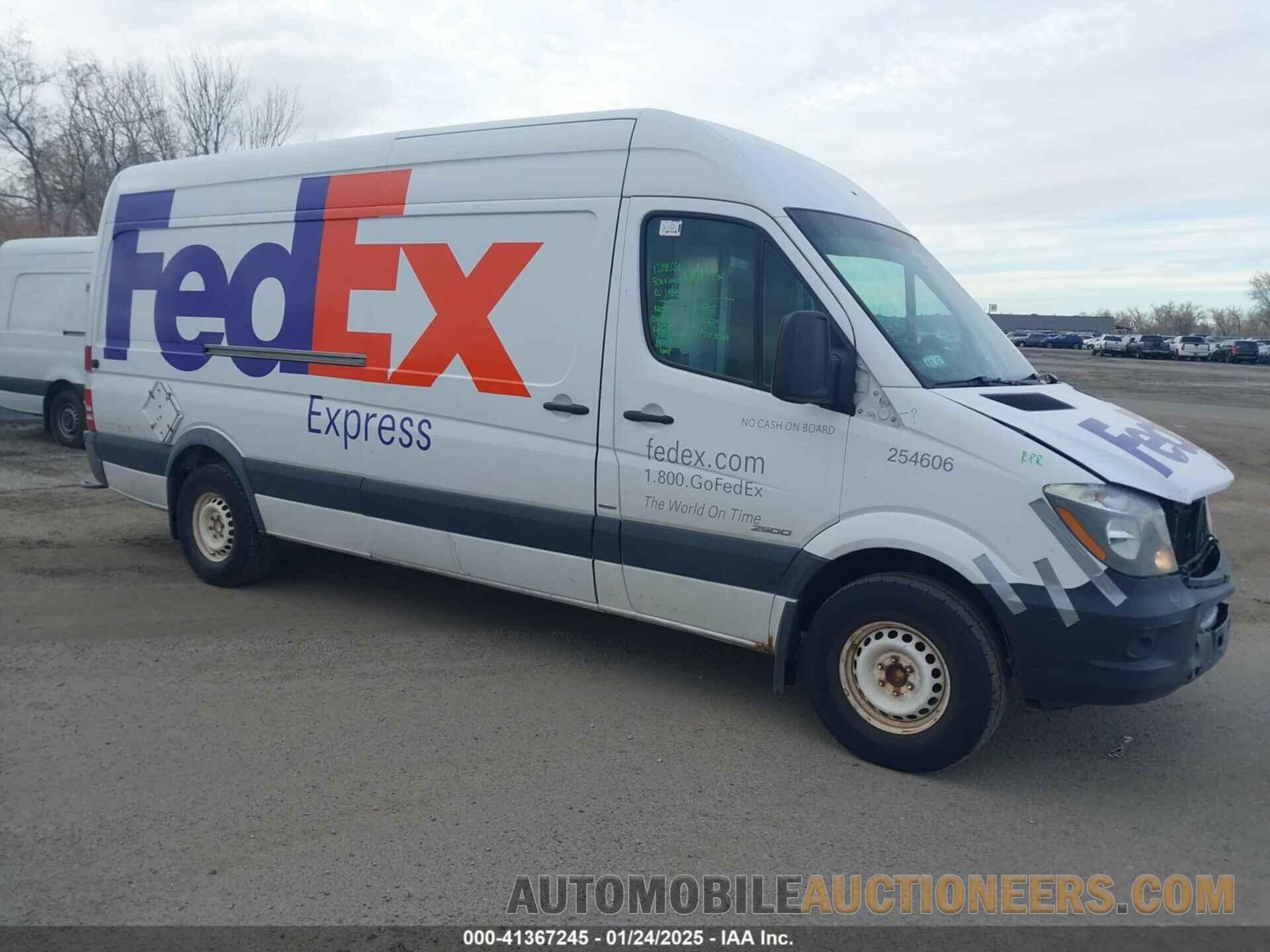 WD3PE8DEXE5894033 MERCEDES-BENZ SPRINTER 2500 2014