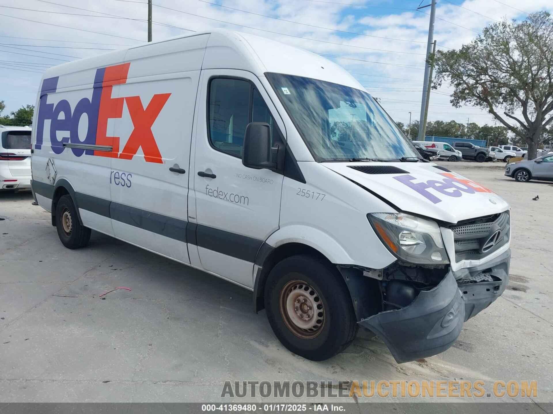 WD3PE8DEXE5902244 MERCEDES-BENZ SPRINTER 2500 2014