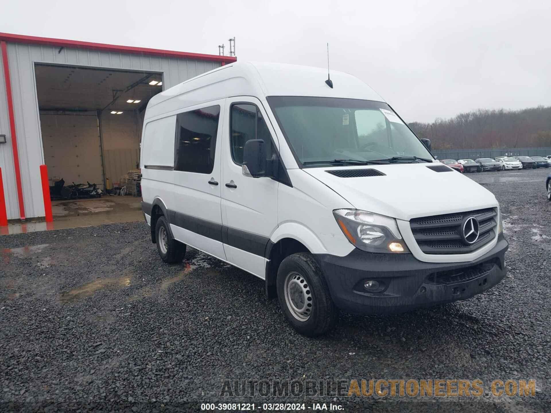 WD3PF0CD4HP381635 MERCEDES-BENZ SPRINTER 2017