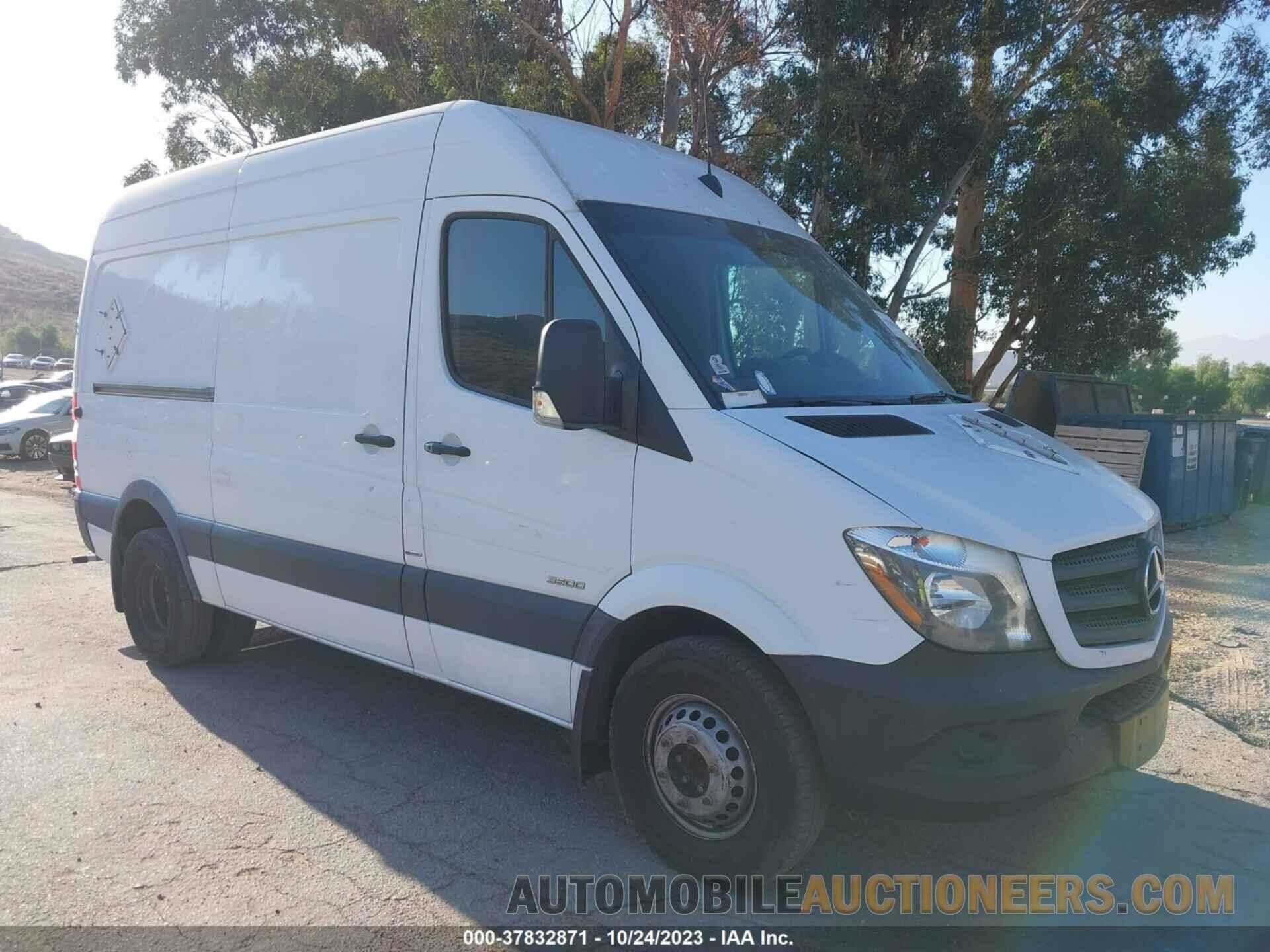 WD3PF0DD1GP238185 MERCEDES-BENZ SPRINTER CARGO VANS 2016