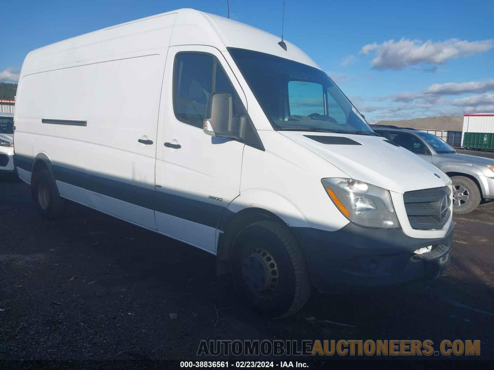 WD3PF1CC3FP107773 MERCEDES-BENZ SPRINTER 3500 2015