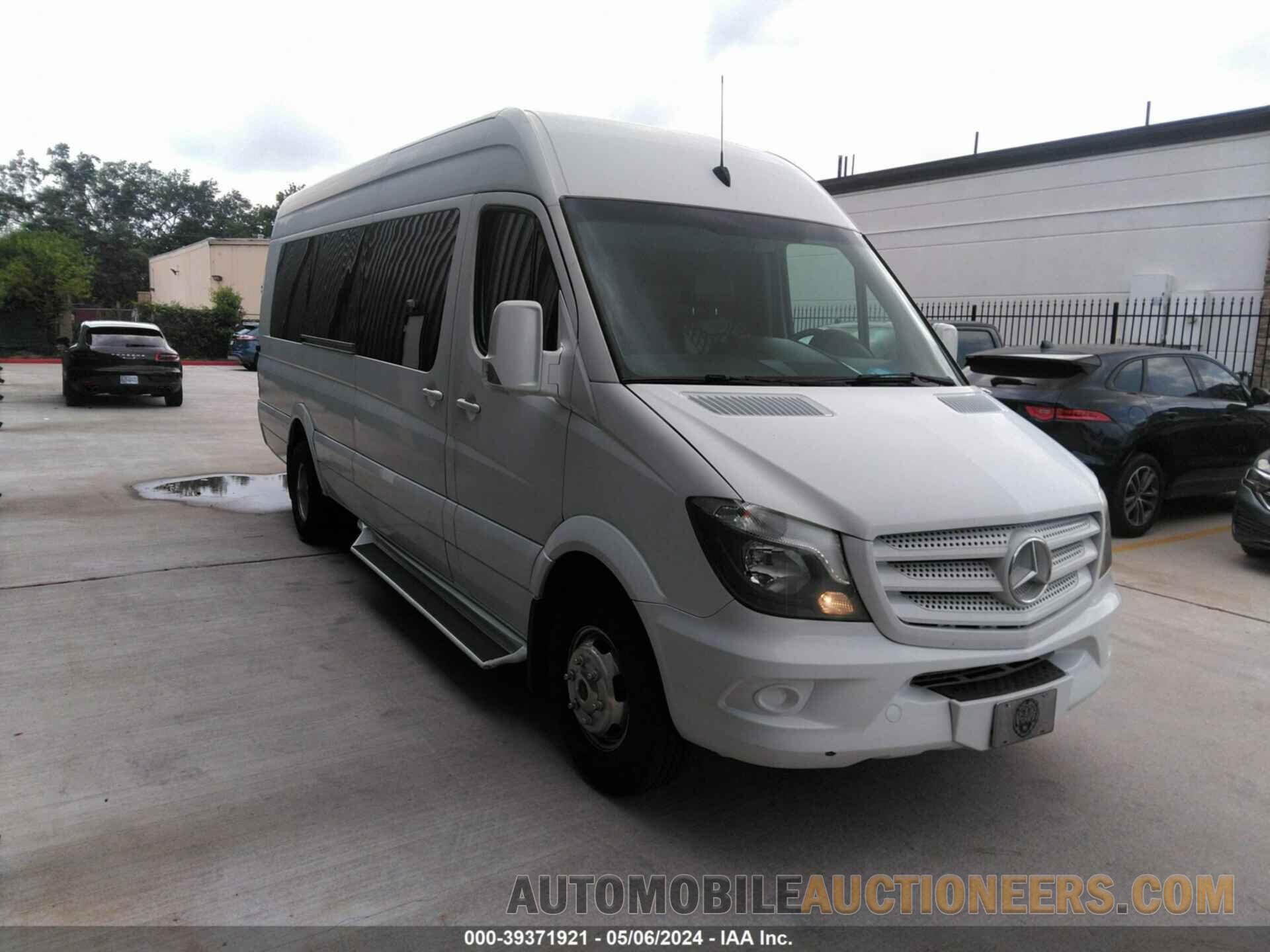 WD3PF1CD1HP378407 MERCEDES-BENZ SPRINTER 3500 2017