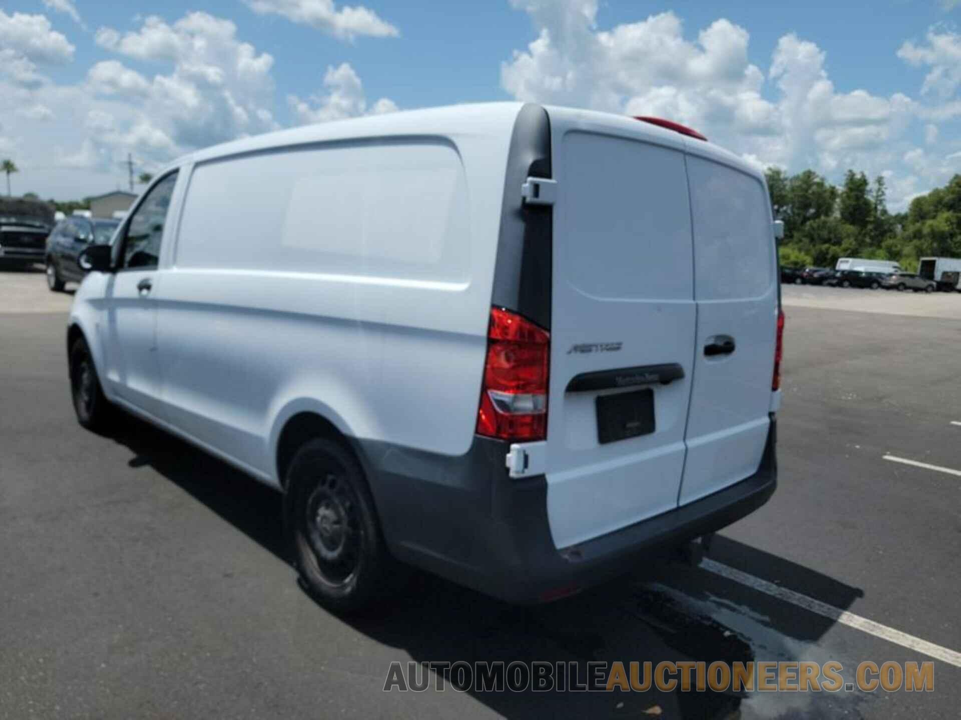 WD3PG2EA9J3364211 MERCEDES-BENZ METRIS 2018