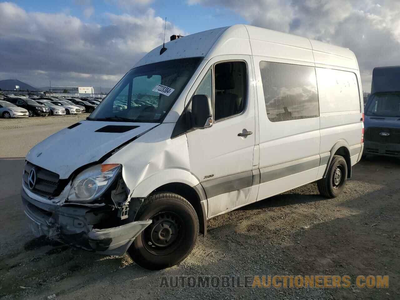 WD4PE7CC4D5777696 MERCEDES-BENZ SPRINTER 2013