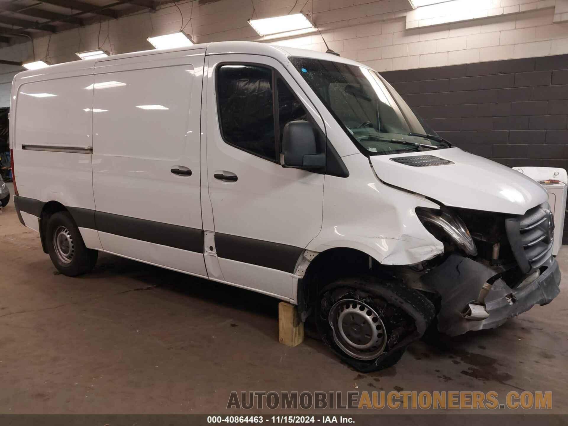 WD4PE7ED8KT015888 MERCEDES-BENZ SPRINTER 1500 2019