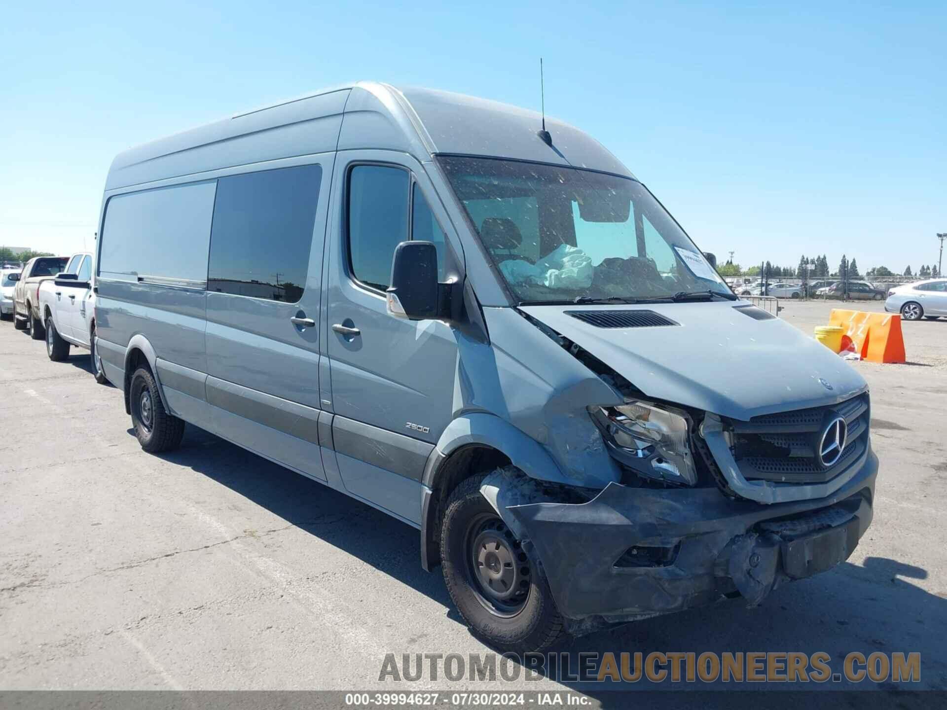 WD4PE8CC1F5981963 MERCEDES-BENZ SPRINTER 2500 2015