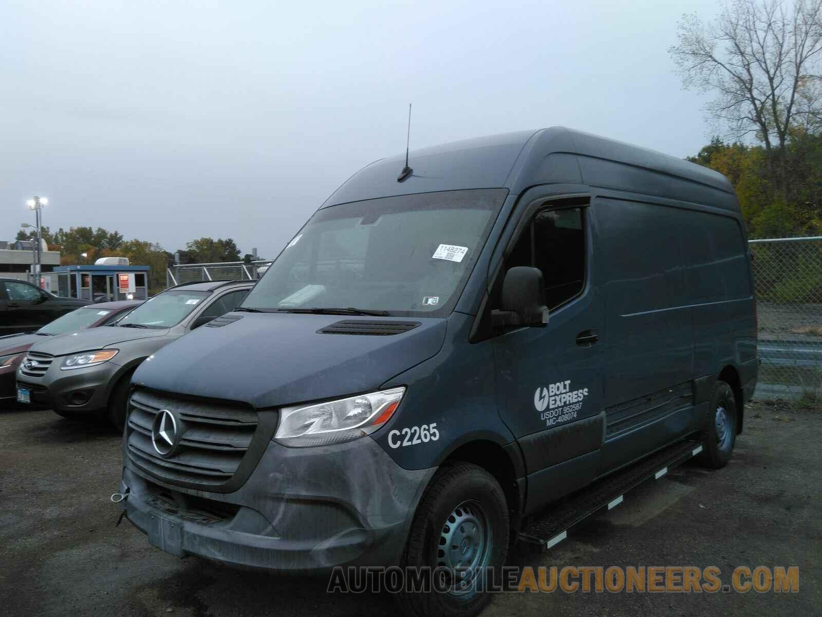 WD4PF0CD1KT004755 Mercedes-Benz Sprinter Cargo Van 2019