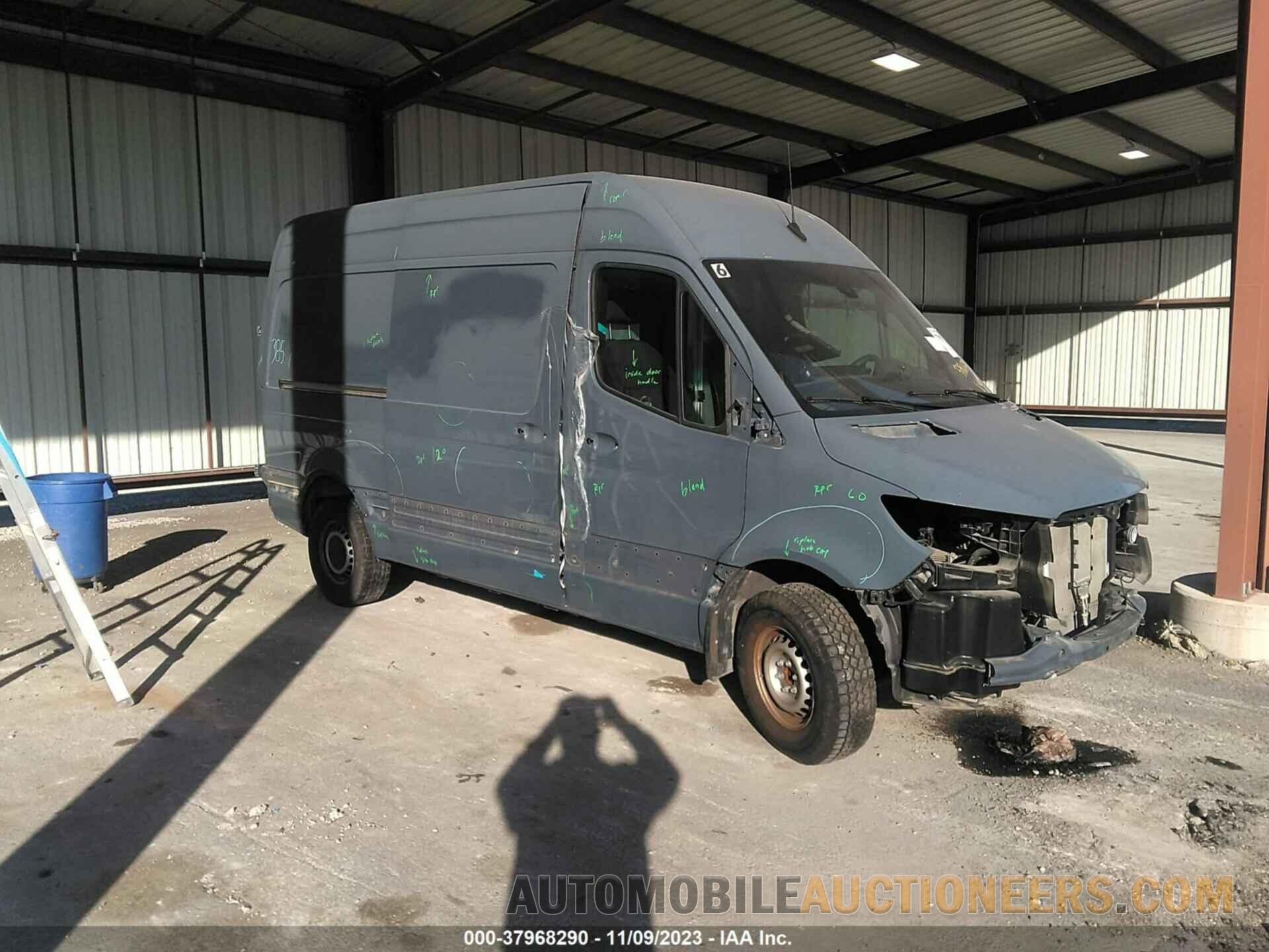 WD4PF0CD2KP046070 MERCEDES-BENZ SPRINTER 2500 2019