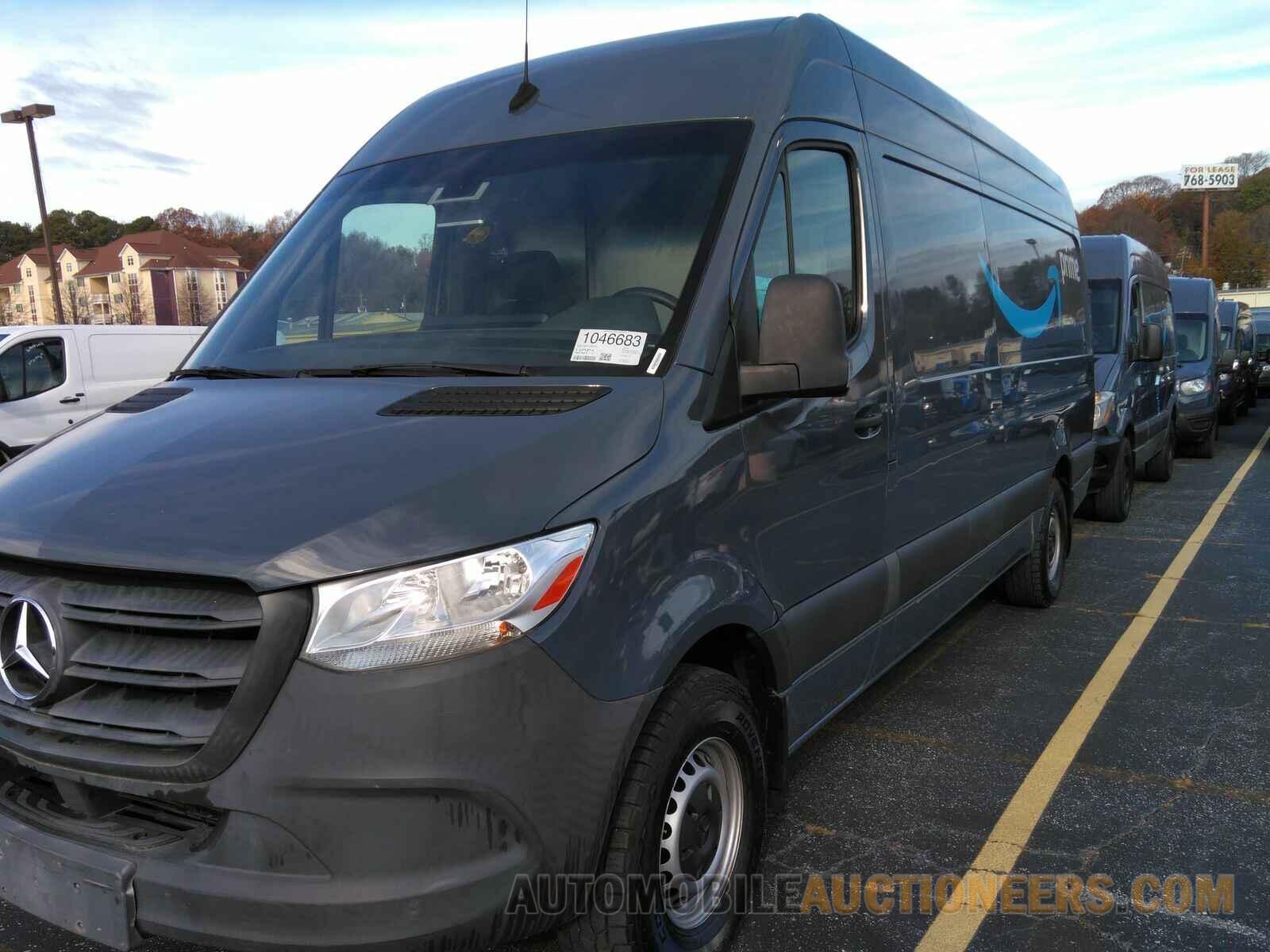 WD4PF1CD0KP138641 Mercedes-Benz Sprinter Cargo Van 2019