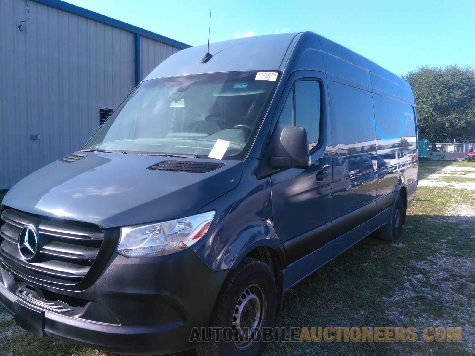 WD4PF1CD2KT013440 Mercedes-Benz Sprinter Cargo Van 2019