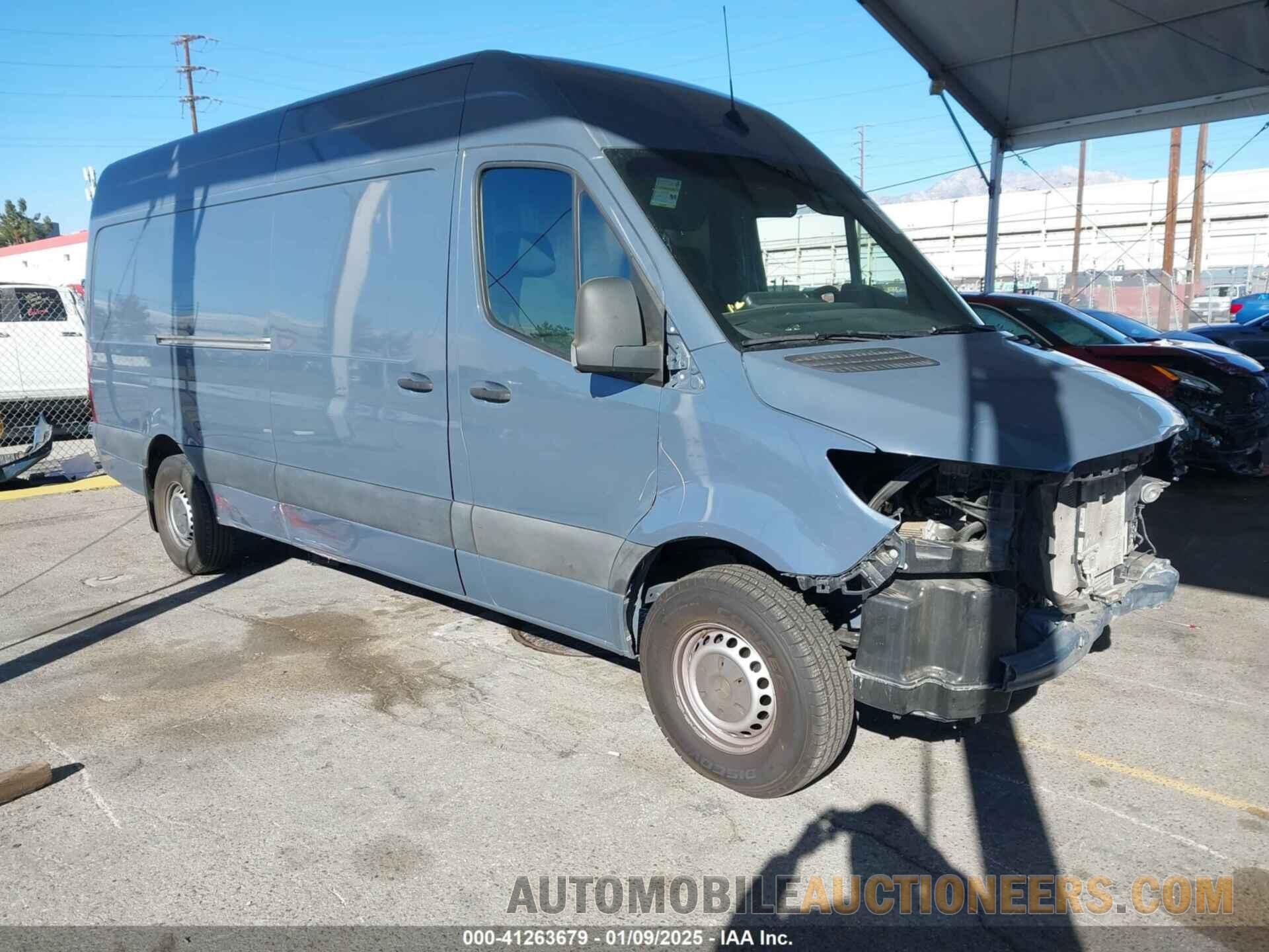 WD4PF1CDXKP124648 MERCEDES-BENZ SPRINTER 2500 2019