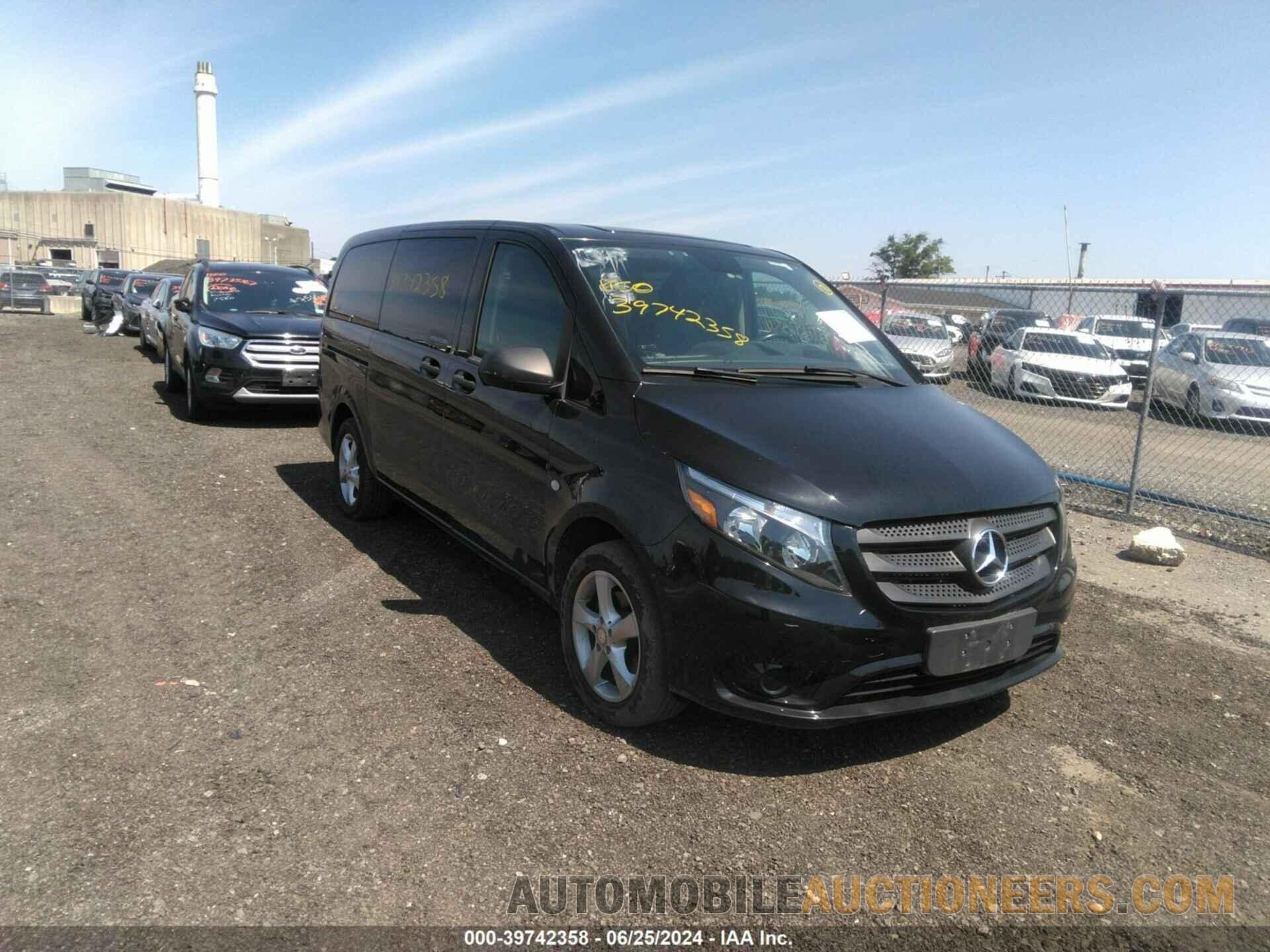 WD4PG2EE8J3381483 MERCEDES-BENZ METRIS 2018