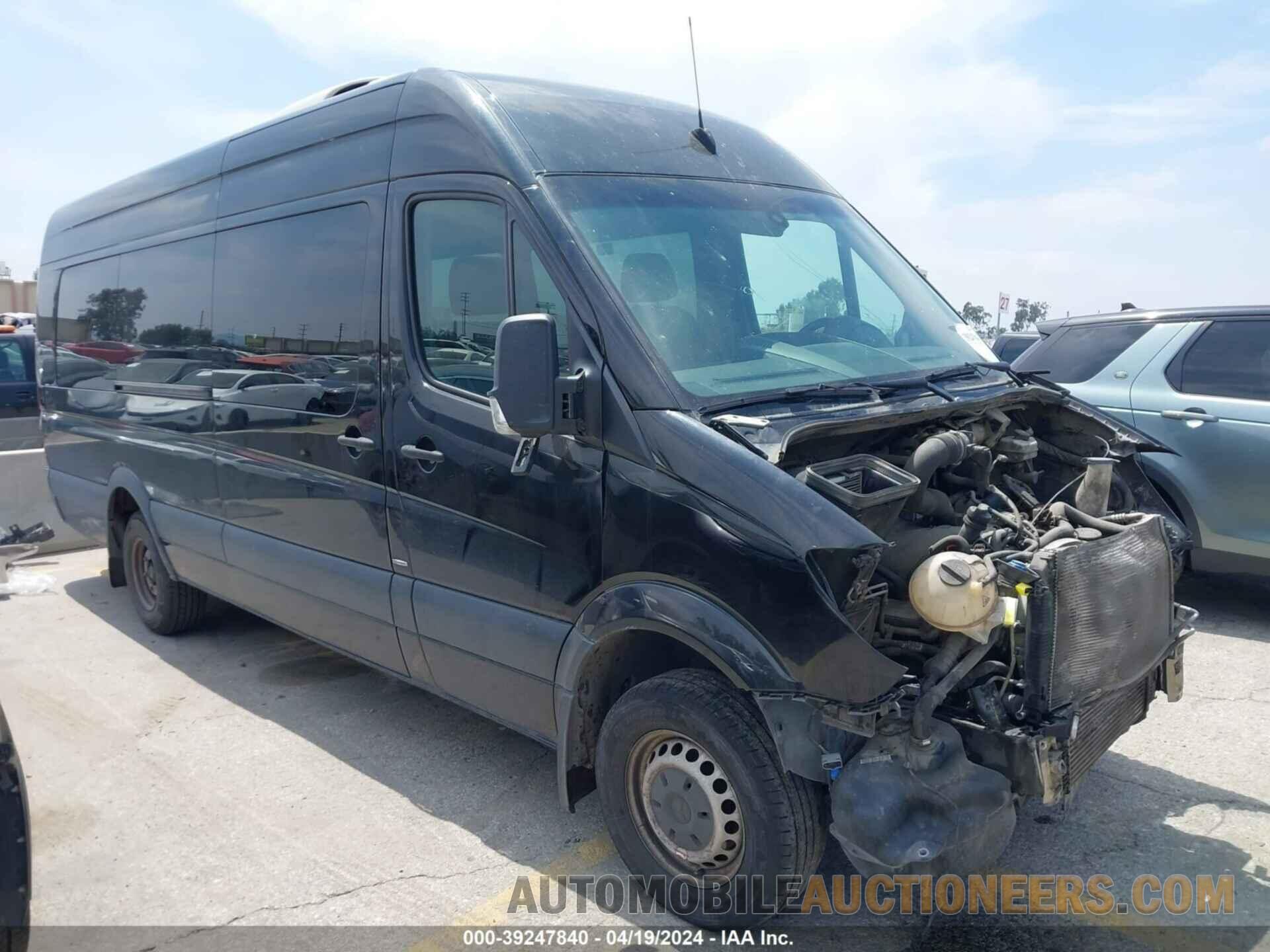 WDAPF1CDXGP334977 MERCEDES-BENZ SPRINTER 3500 2016