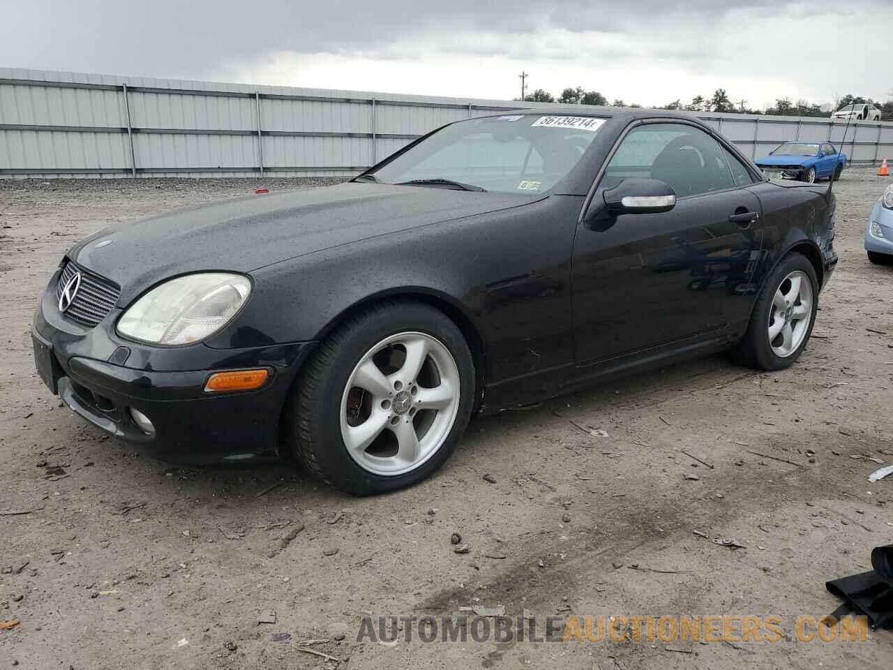 WDBKK65F12F250431 MERCEDES-BENZ SLK-CLASS 2002