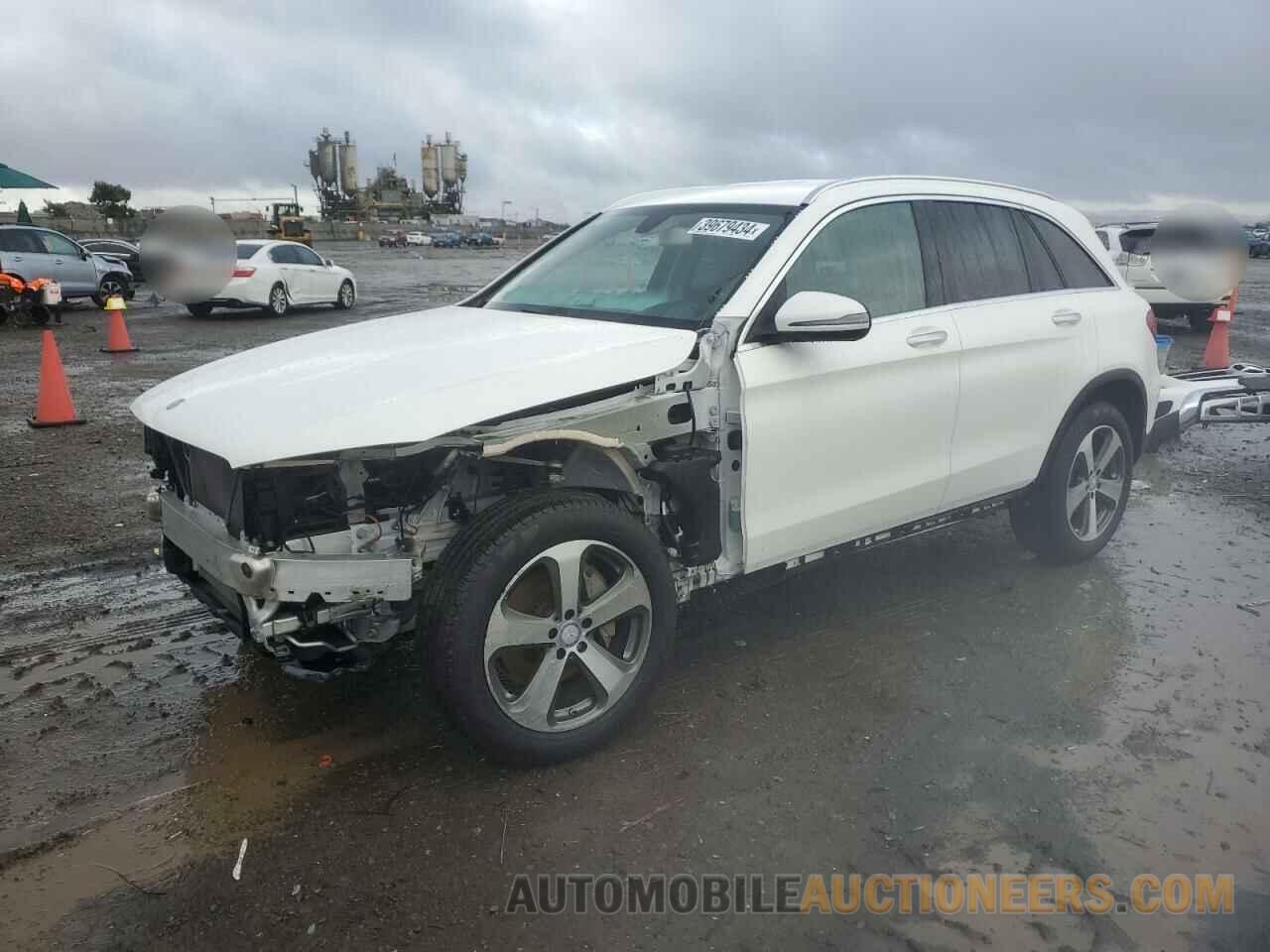 WDC0G4JB1GF063628 MERCEDES-BENZ GLC-CLASS 2016